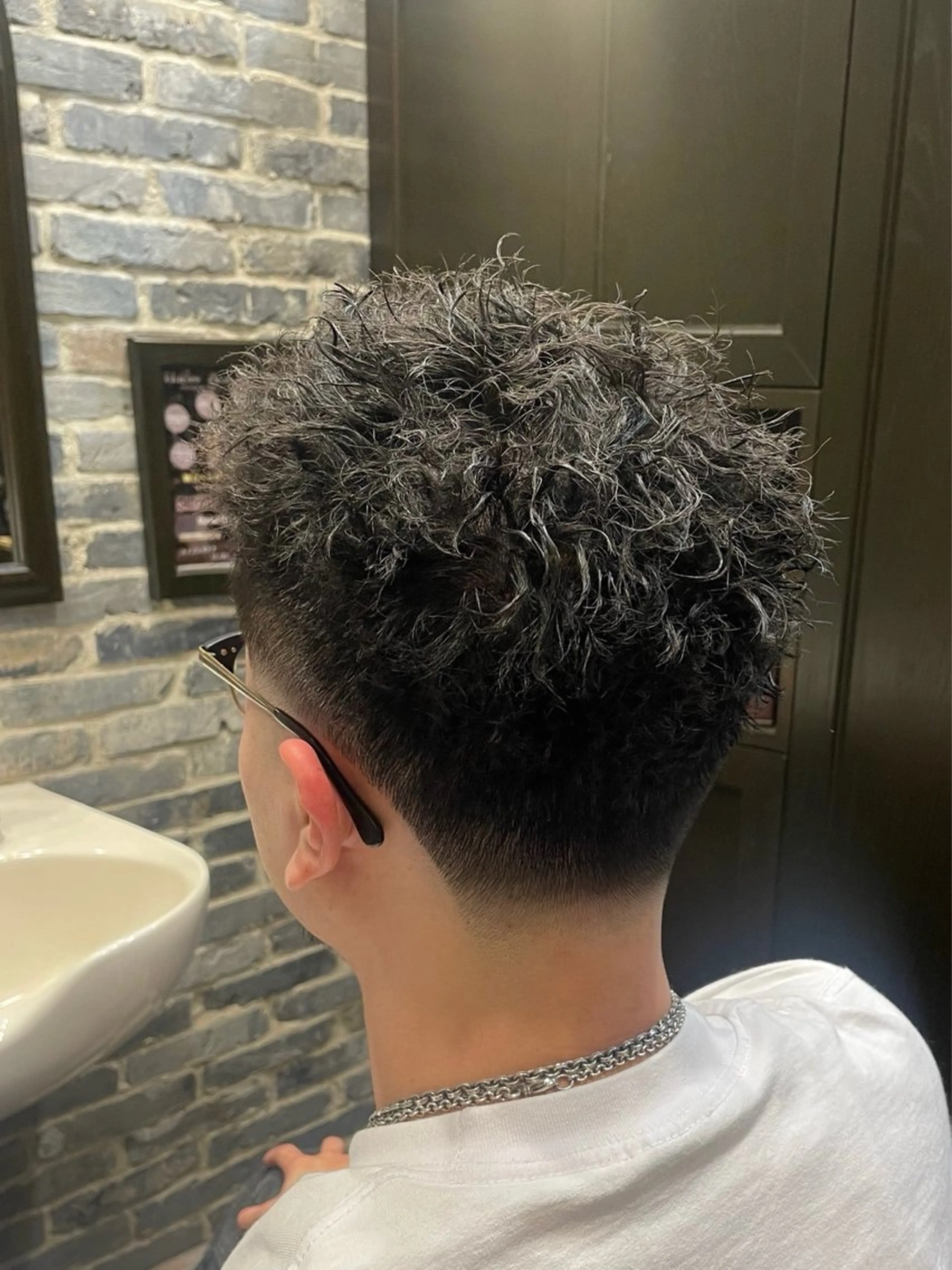 ショート パーマ メンズ blazeman barbershop 新宿店所属・カット無料 長利愛花のヘアスタイル