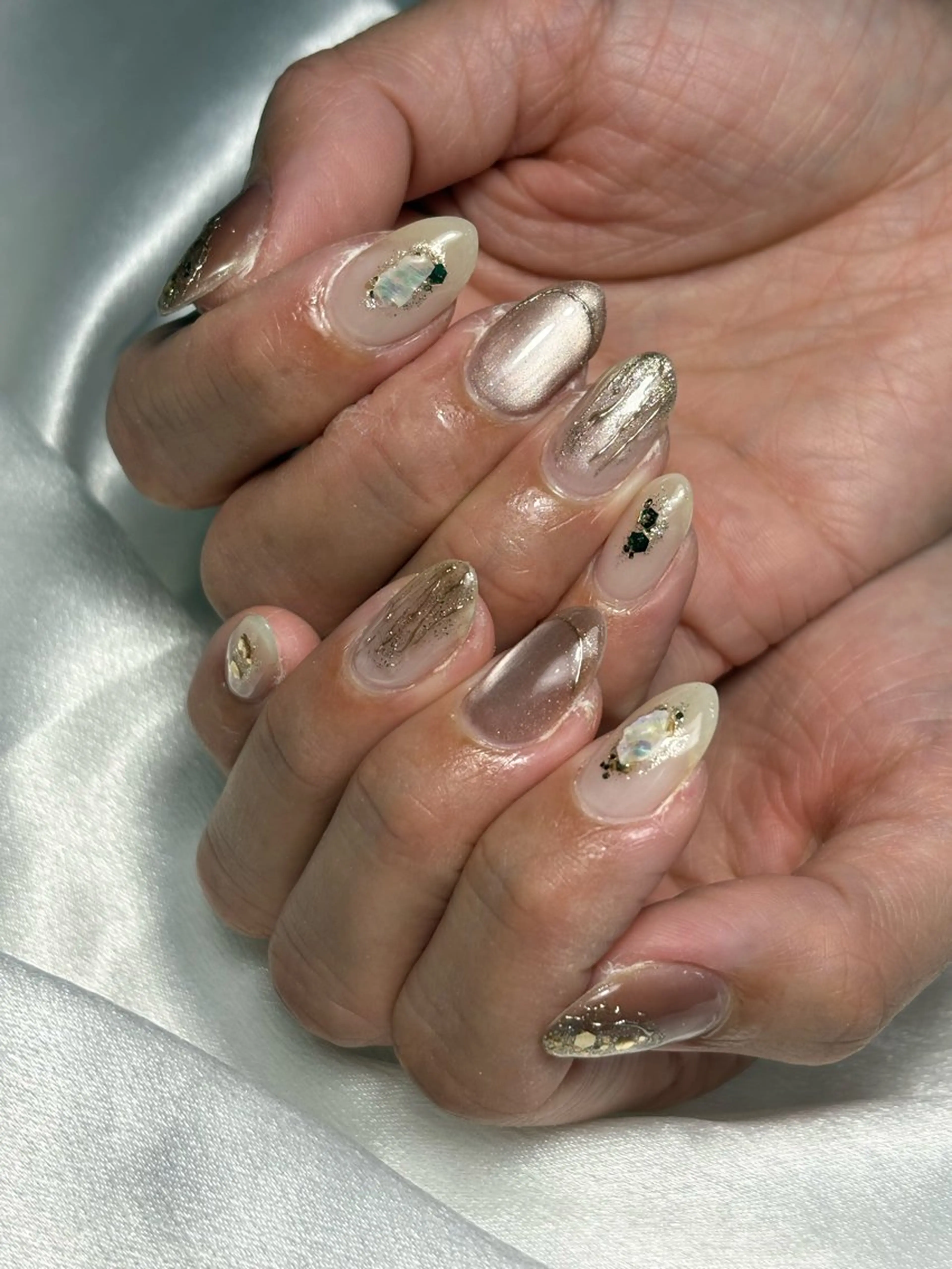 ネイル ハンドネイル フットネイル ✴︎ Delightのネイルデザイン