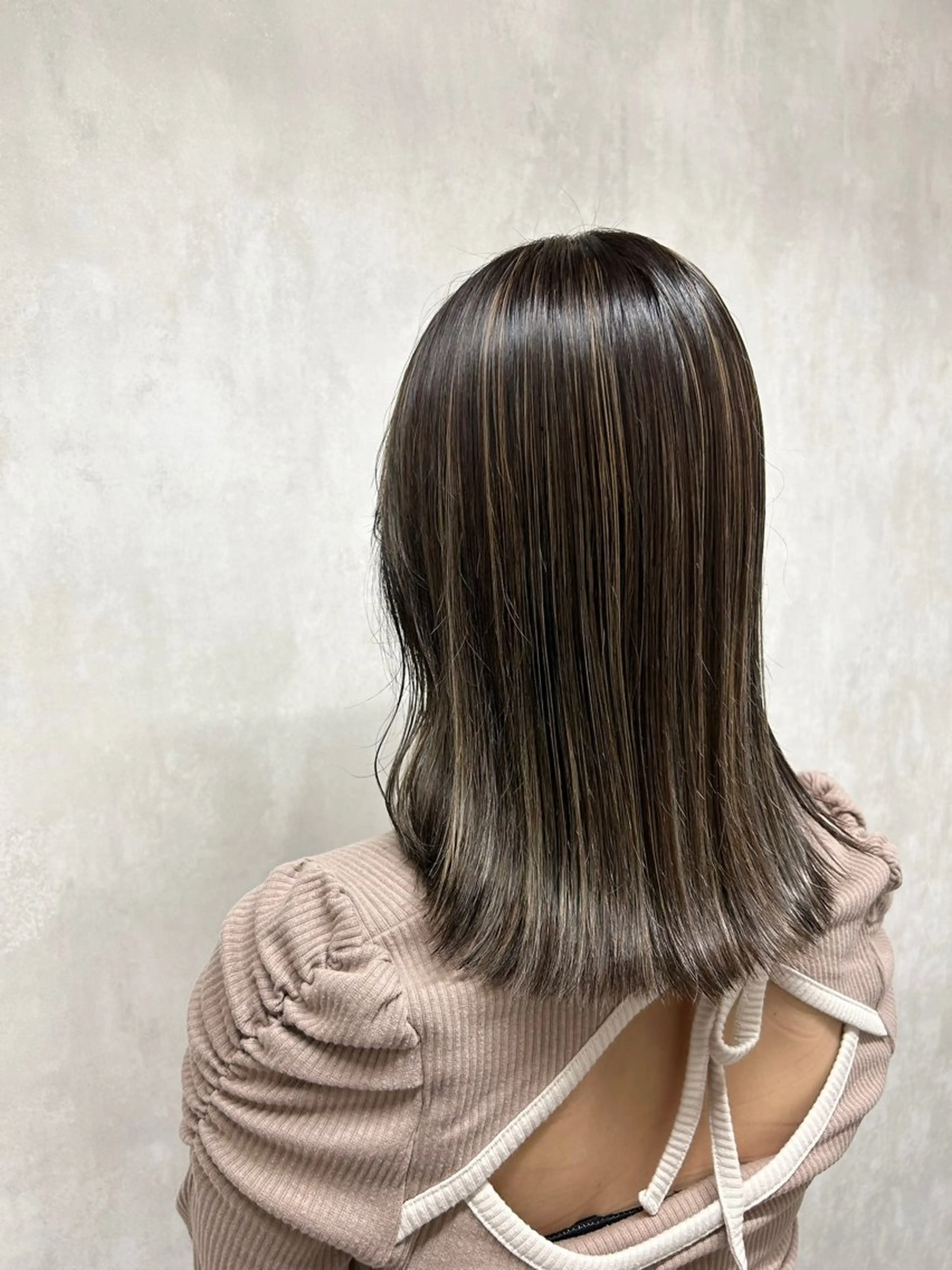 セミロング カラー ヘアカラー トリートメント ウプ🦋marina takeuchiのヘアスタイル