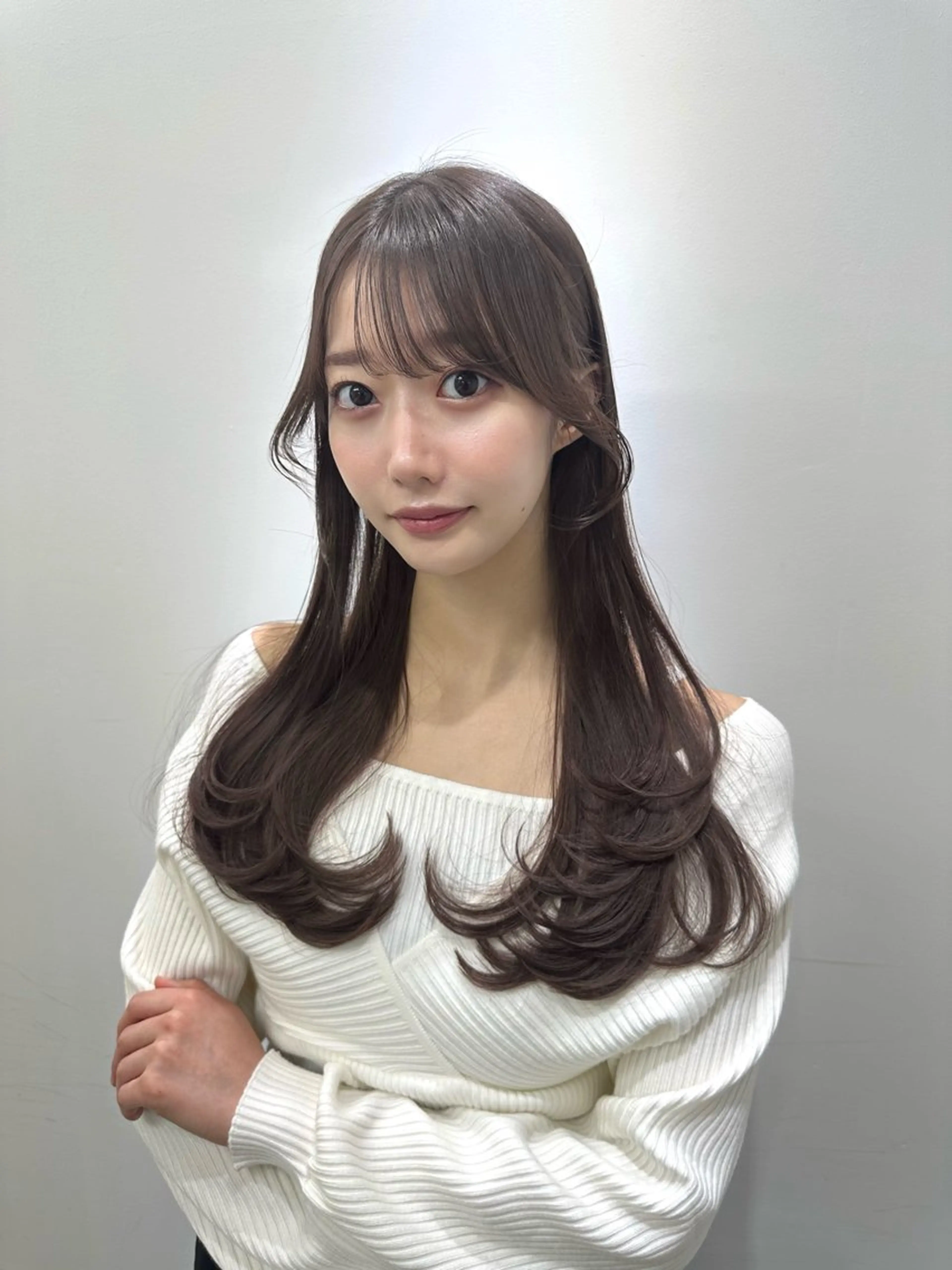 ロング カラー ミディアムレイヤー 添田晃基のヘアスタイル