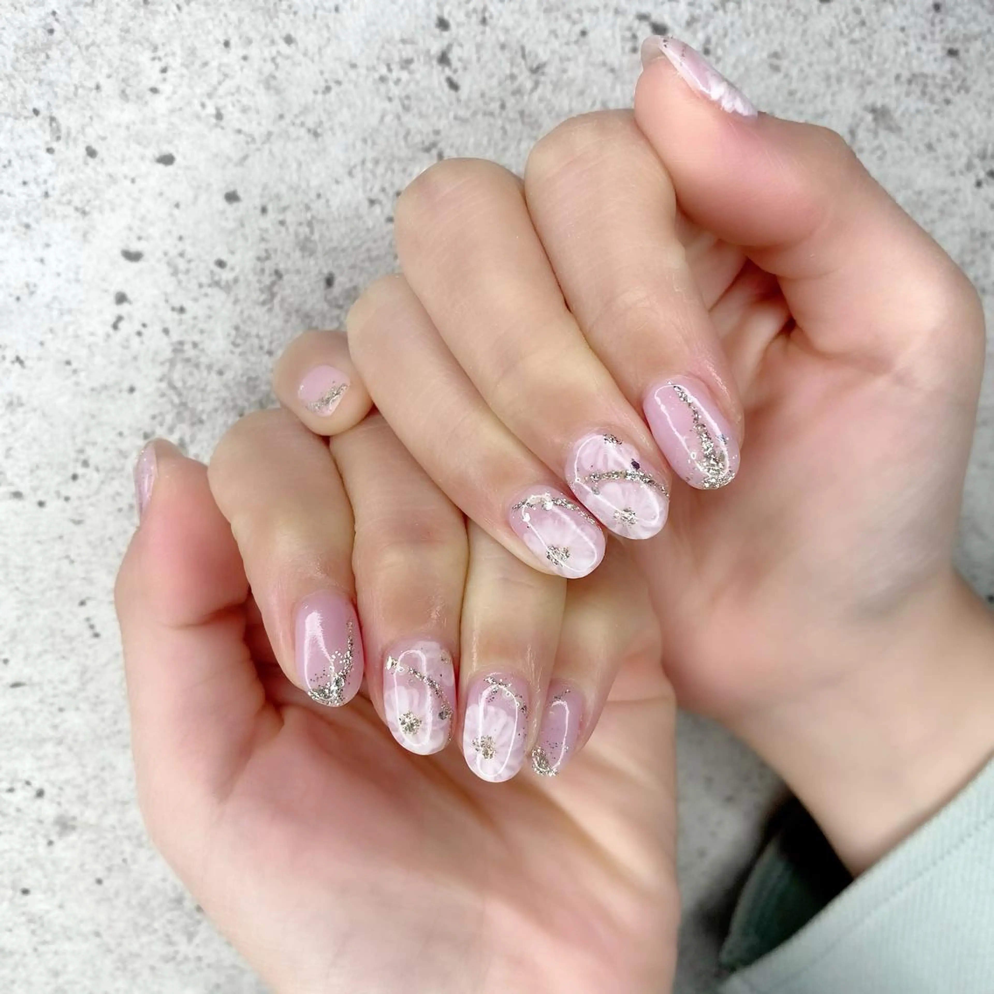 ミディアム カラー パーマ ヘアアレンジ メンズ キッズ ネイル マツエク・マツパ アイブロウ ラベンダーカラー 眉カラー 入学式 卒業式のヘアスタイル アートネイル ハンドネイル Salon Ｋのネイルデザイン