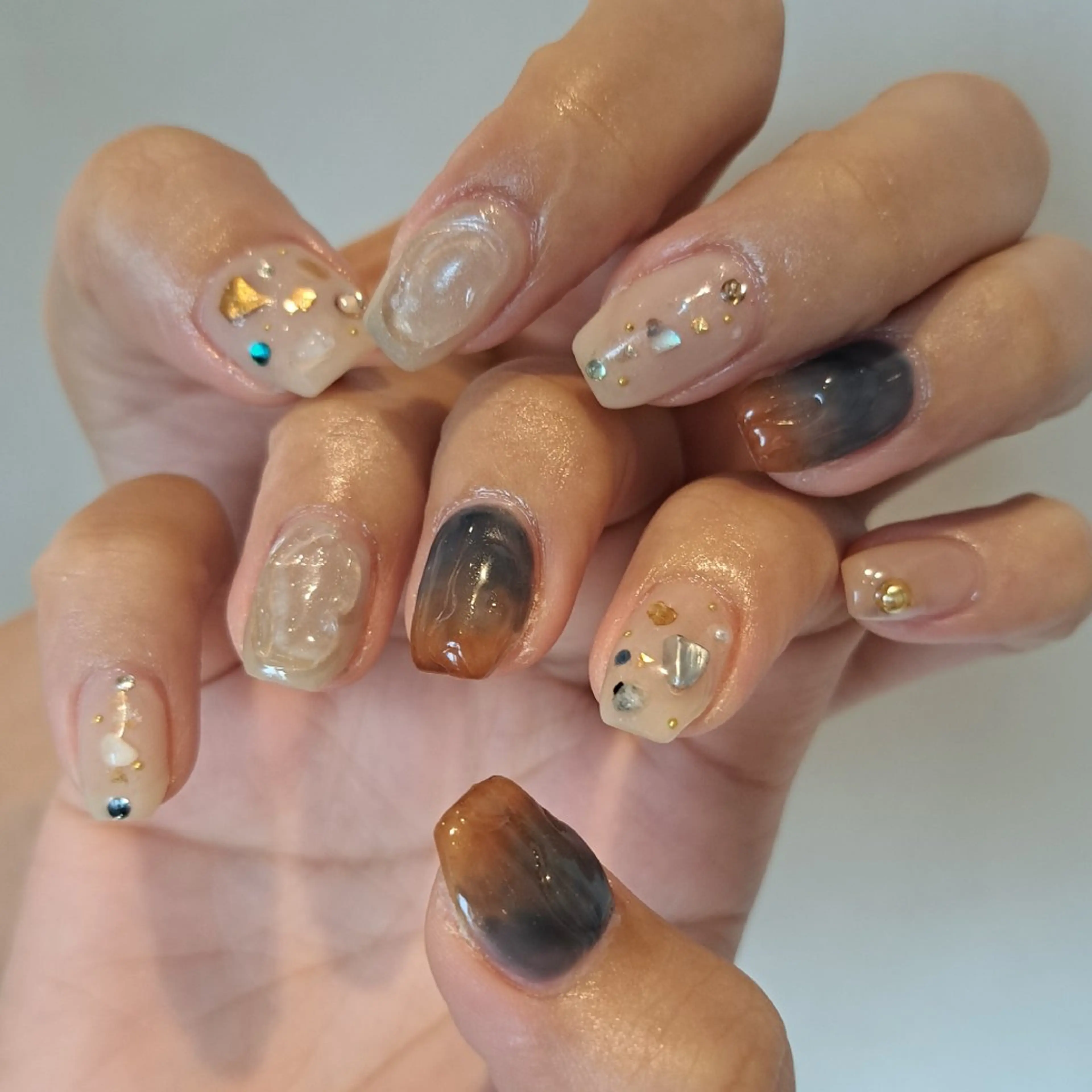 ネイル アートネイル ジェルネイル 持ち込み ぷっくりネイル 夏ネイル ハンドネイル Nail mood デザイン持ち込みokのネイルデザイン
