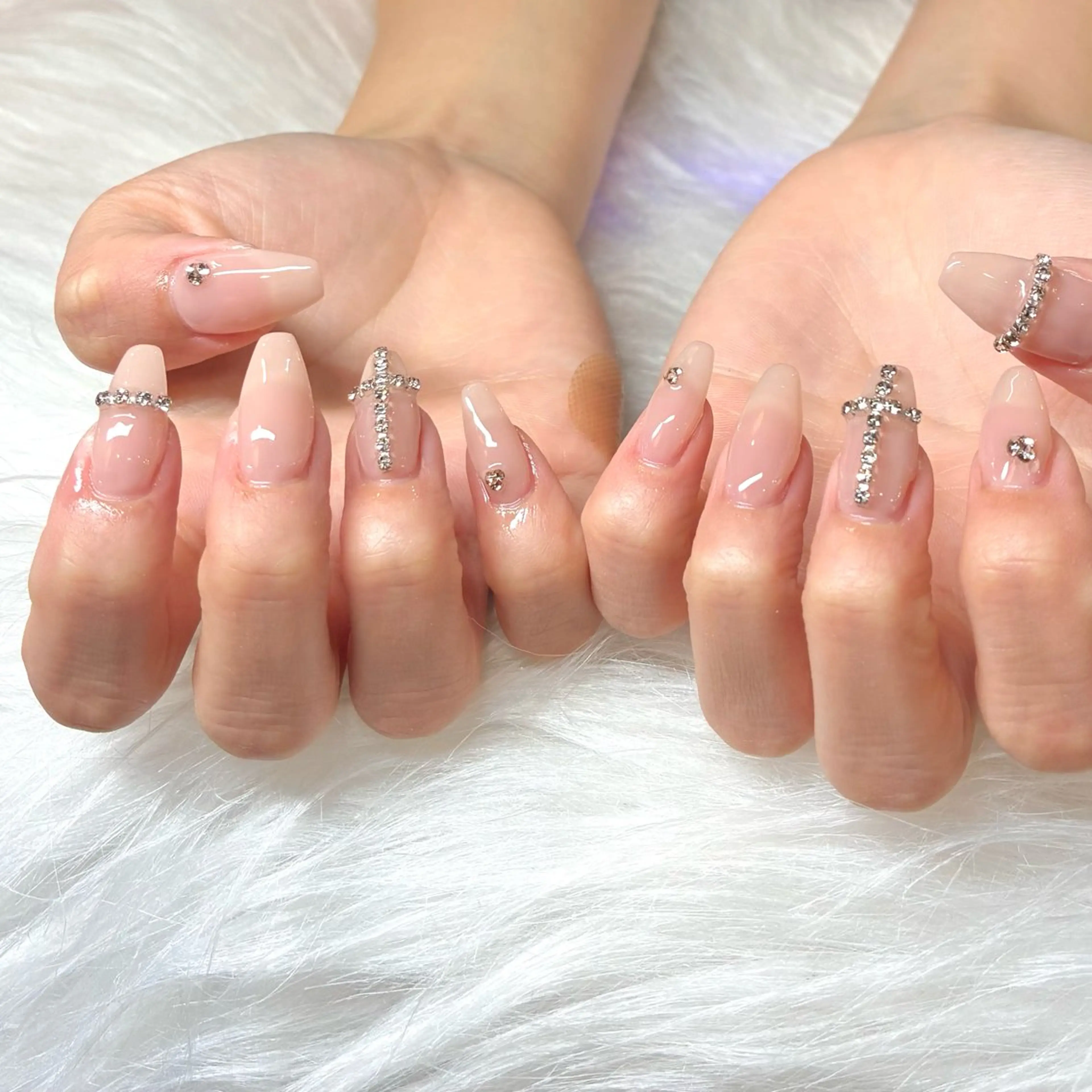 ネイル キラキラネイル ハンドネイル HANA ソブエのネイルデザイン