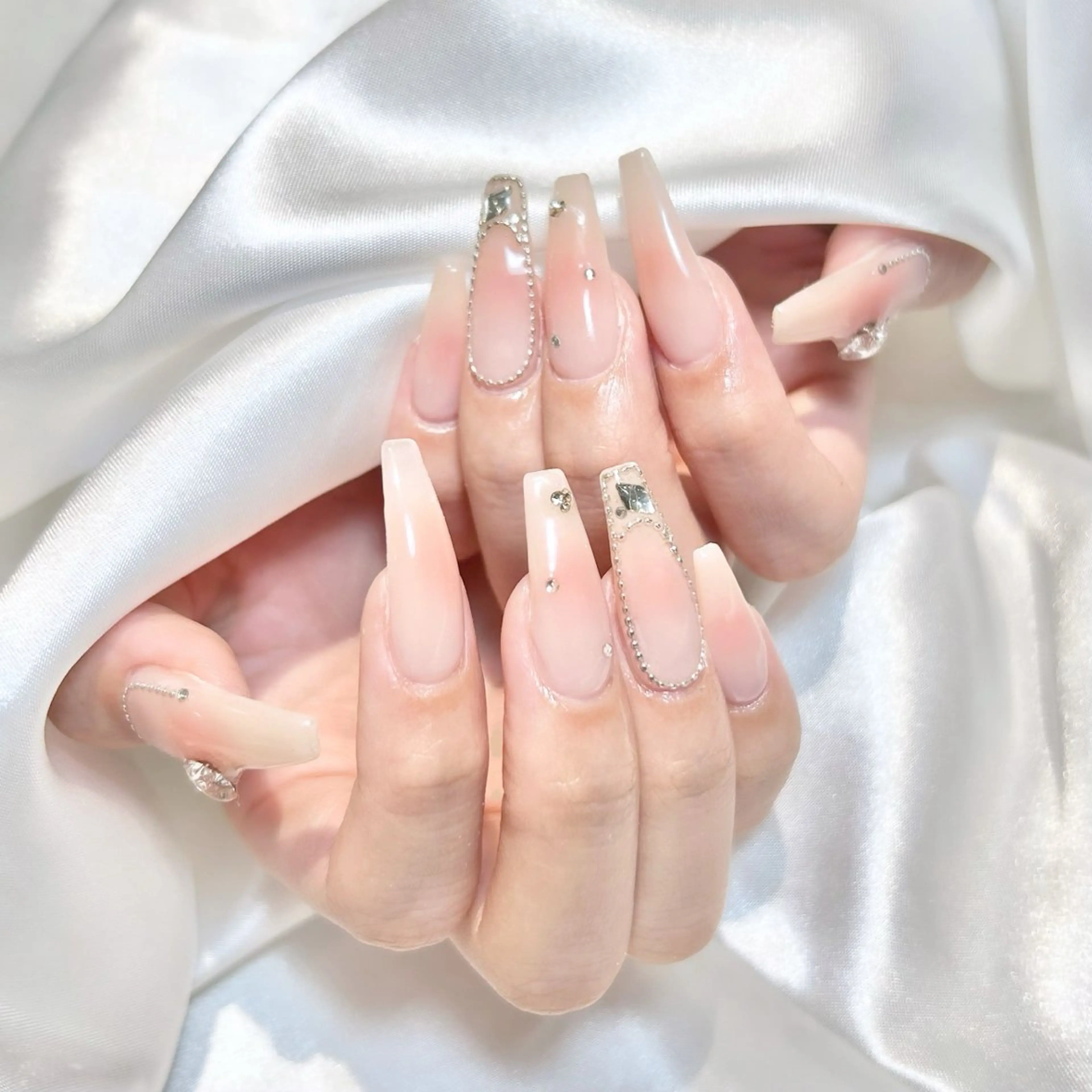 ネイル ハンドネイル WISTERIA hayamiのネイルデザイン