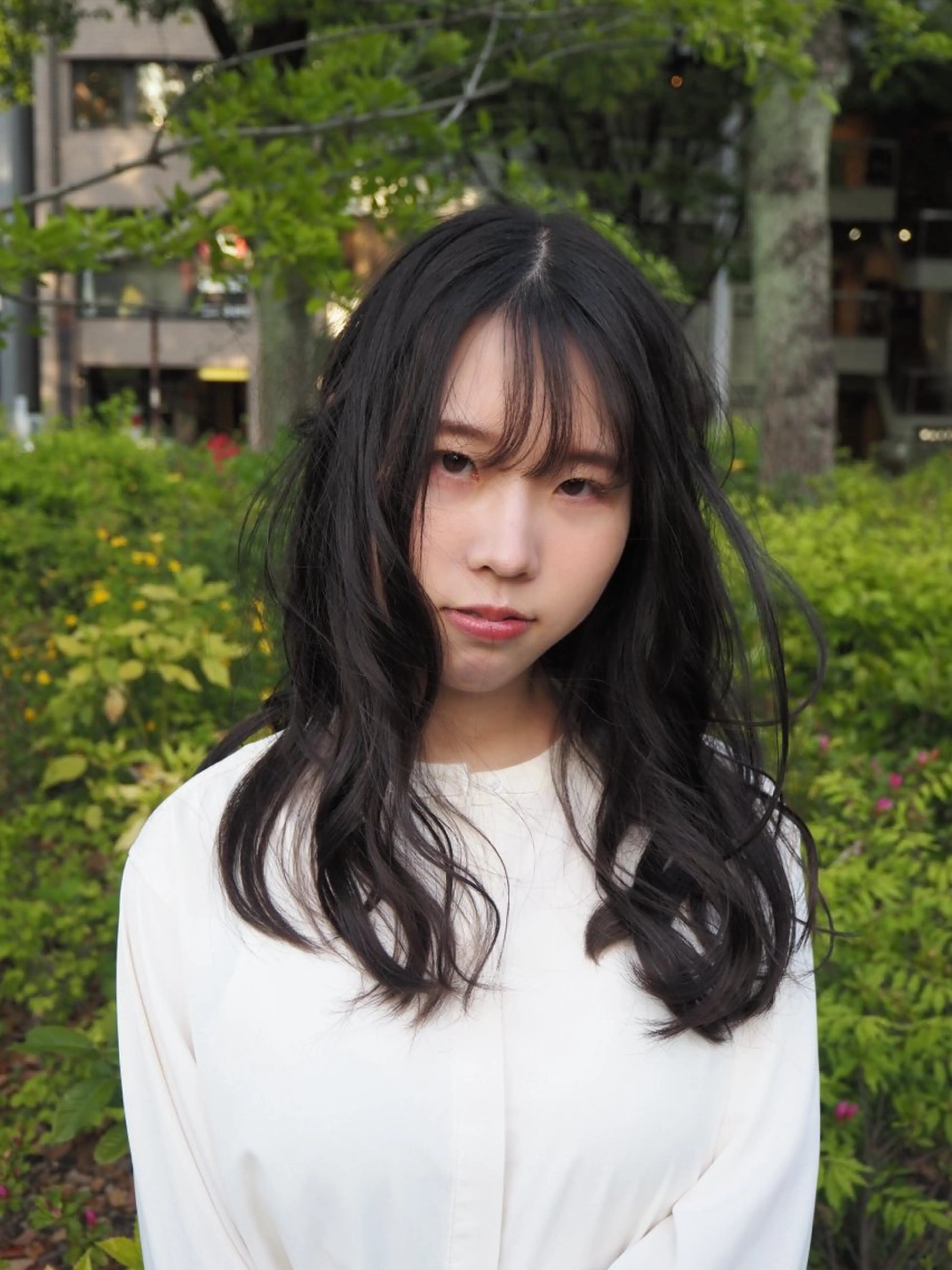 ロング カラー ブラウンカラー 透明感カラー ココアブラウン くすみカラー/海外 レイヤー/ ローレンのヘアスタイル