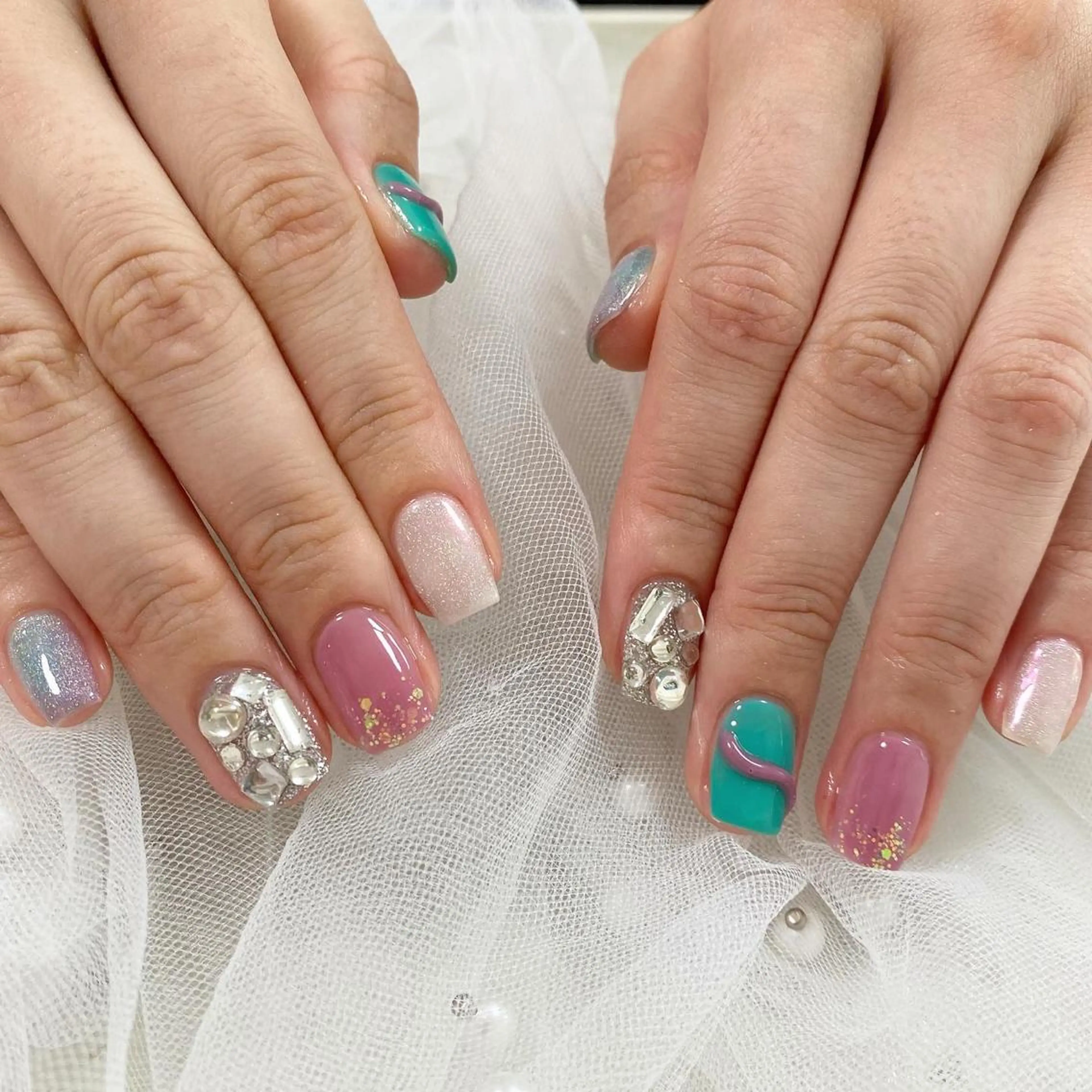 ネイル I pinknail 韓国風·持ち込み専門のネイルデザイン