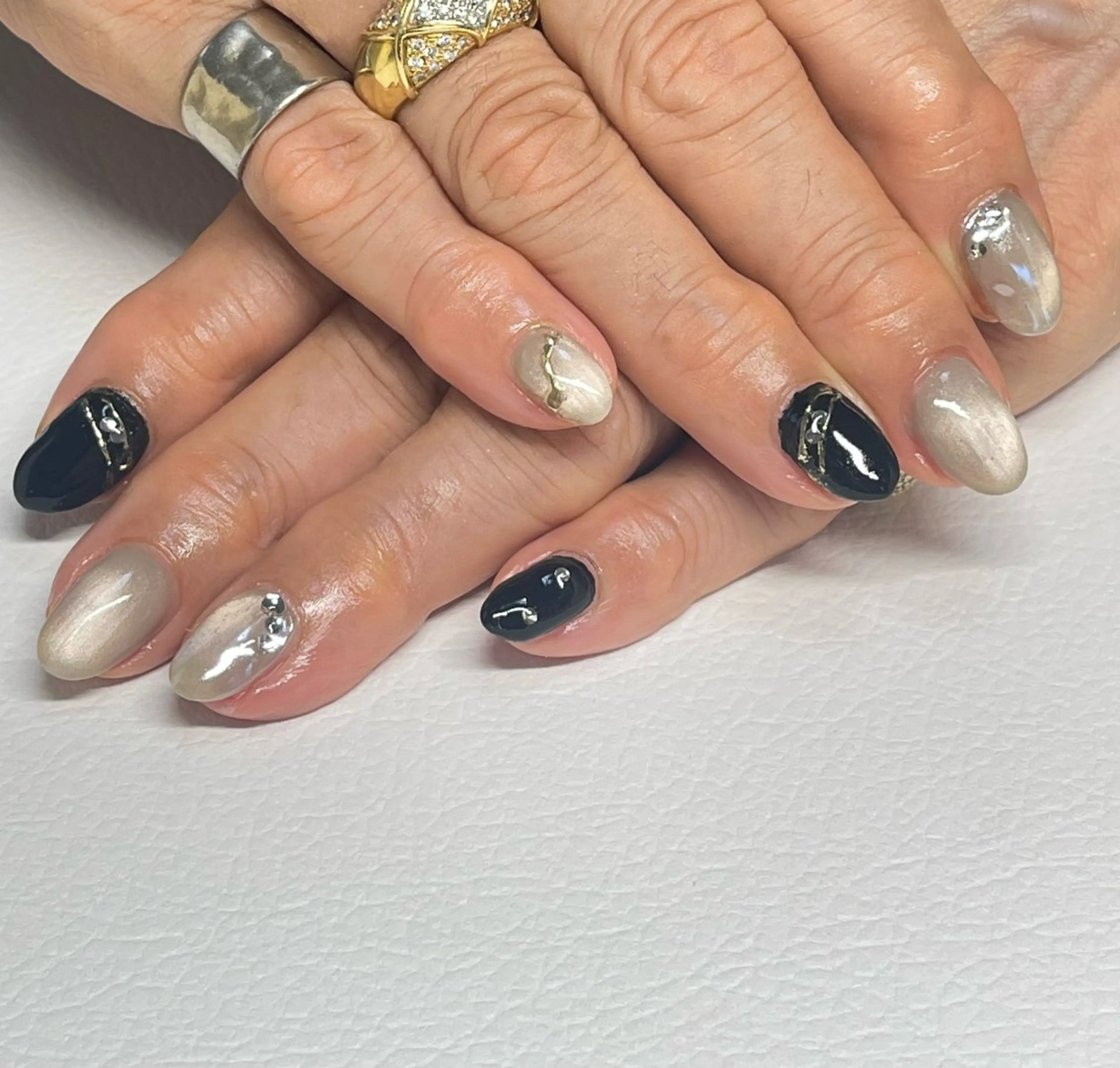 ネイル マグネットネイル Flora nailのネイルデザイン