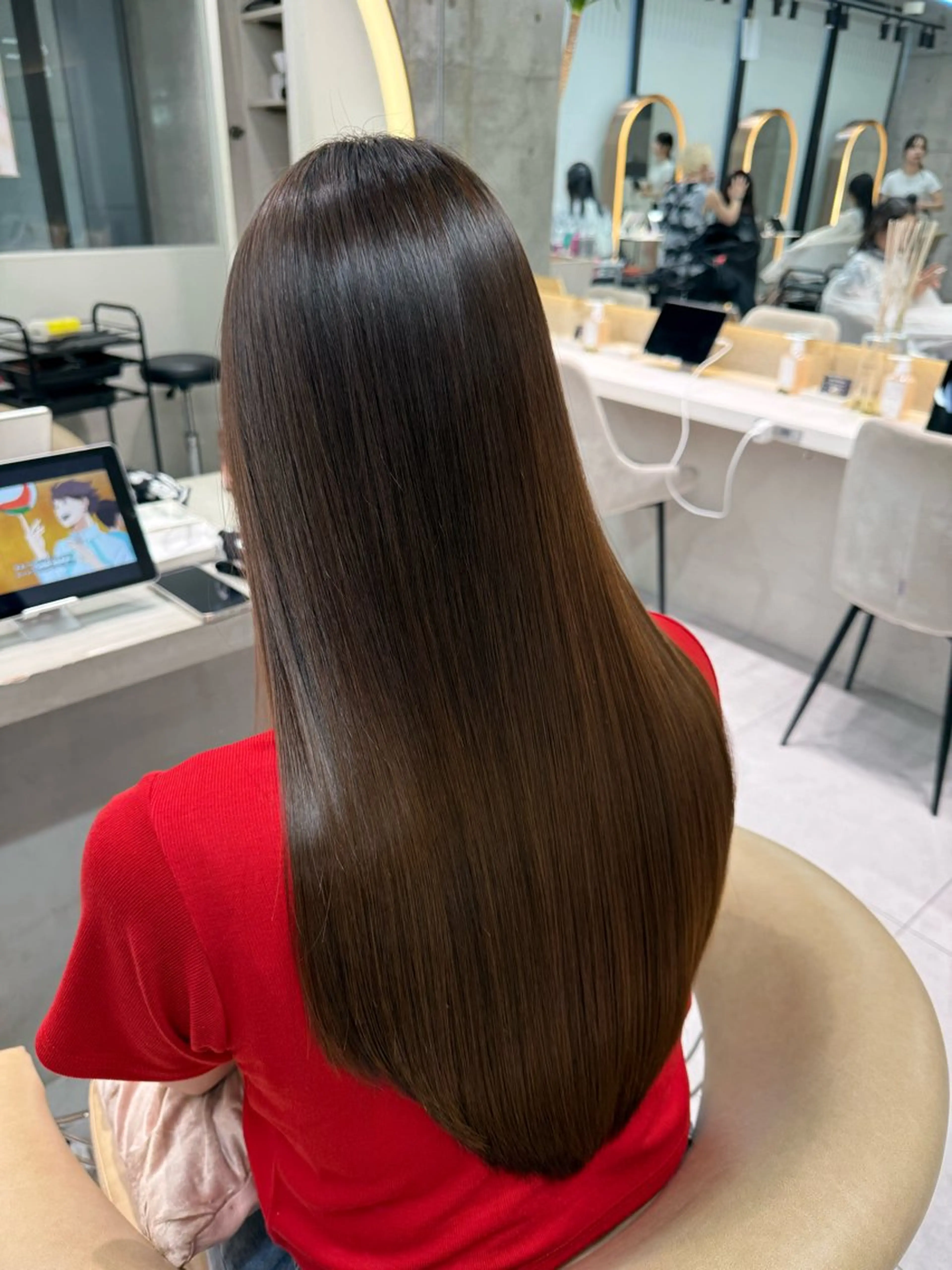 ロング カラー 髪質改善 縮毛矯正 トリートメント 酸性ストレート 酸熱トリートメント あいり／艶髪 、透明感カラー🩶のヘアスタイル