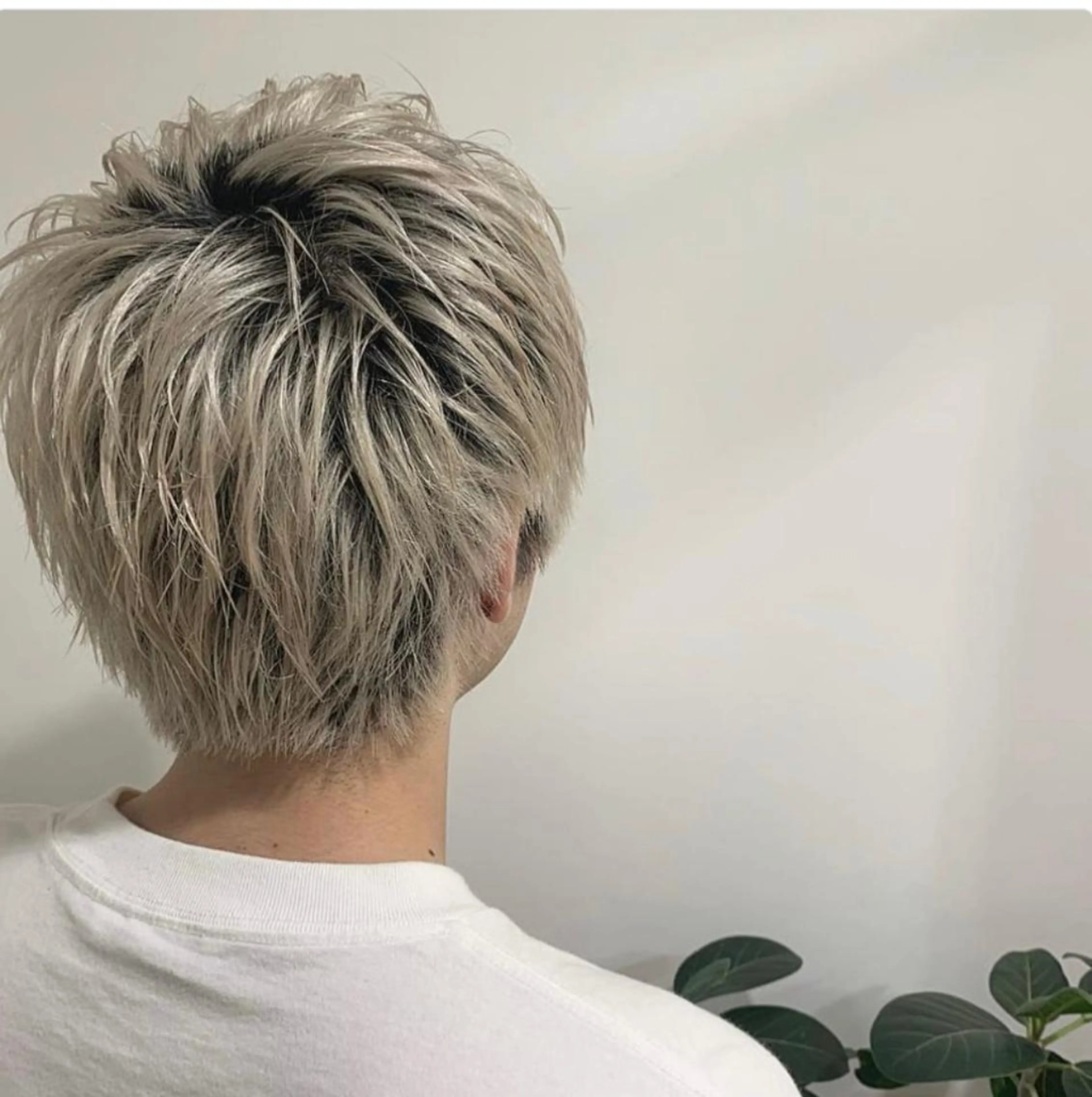 メンズ おくだ　りお /ハイトーンカラーのヘアスタイル