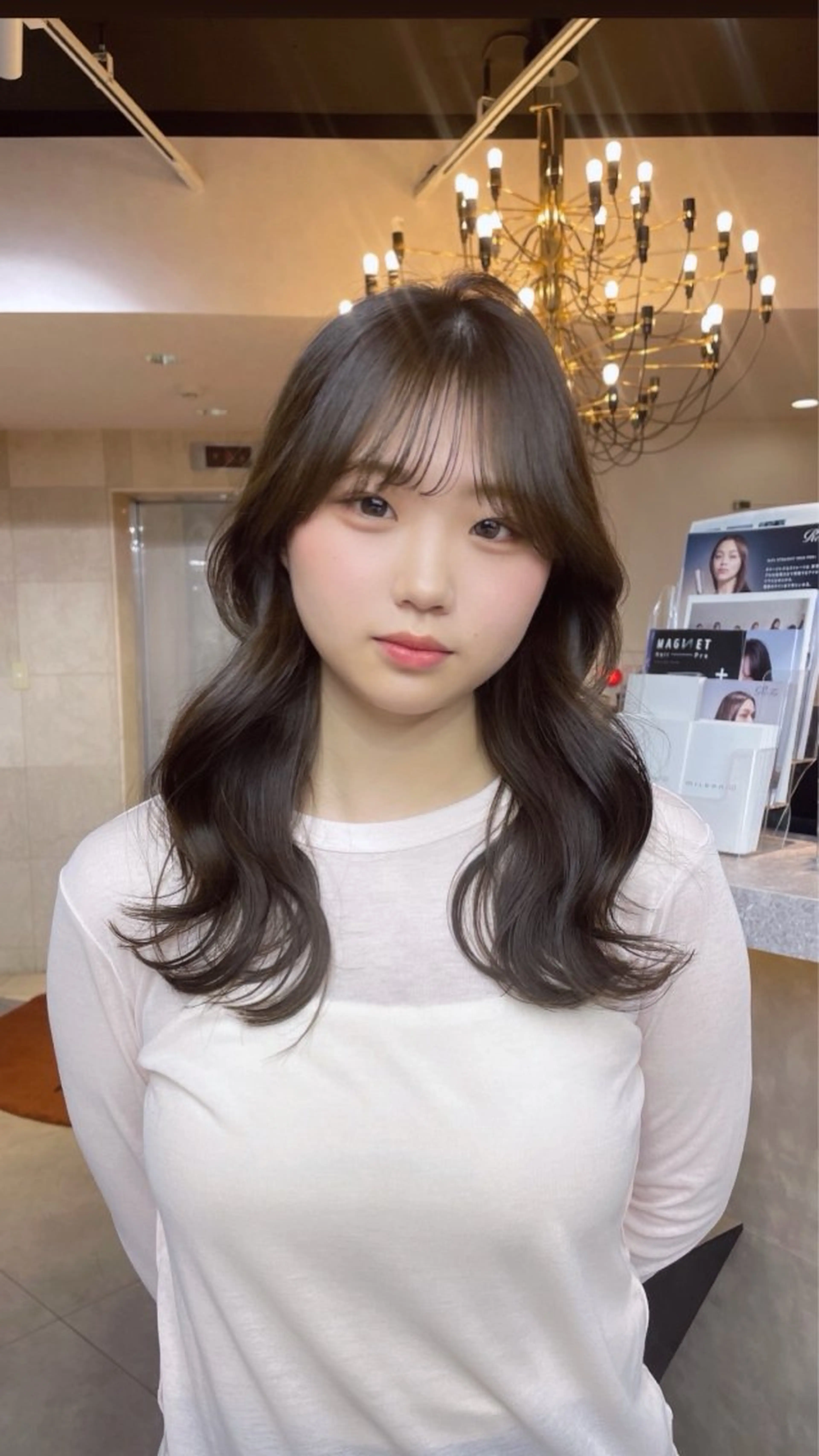 セミロング カラー りん 🎀韓国スタイルのヘアスタイル