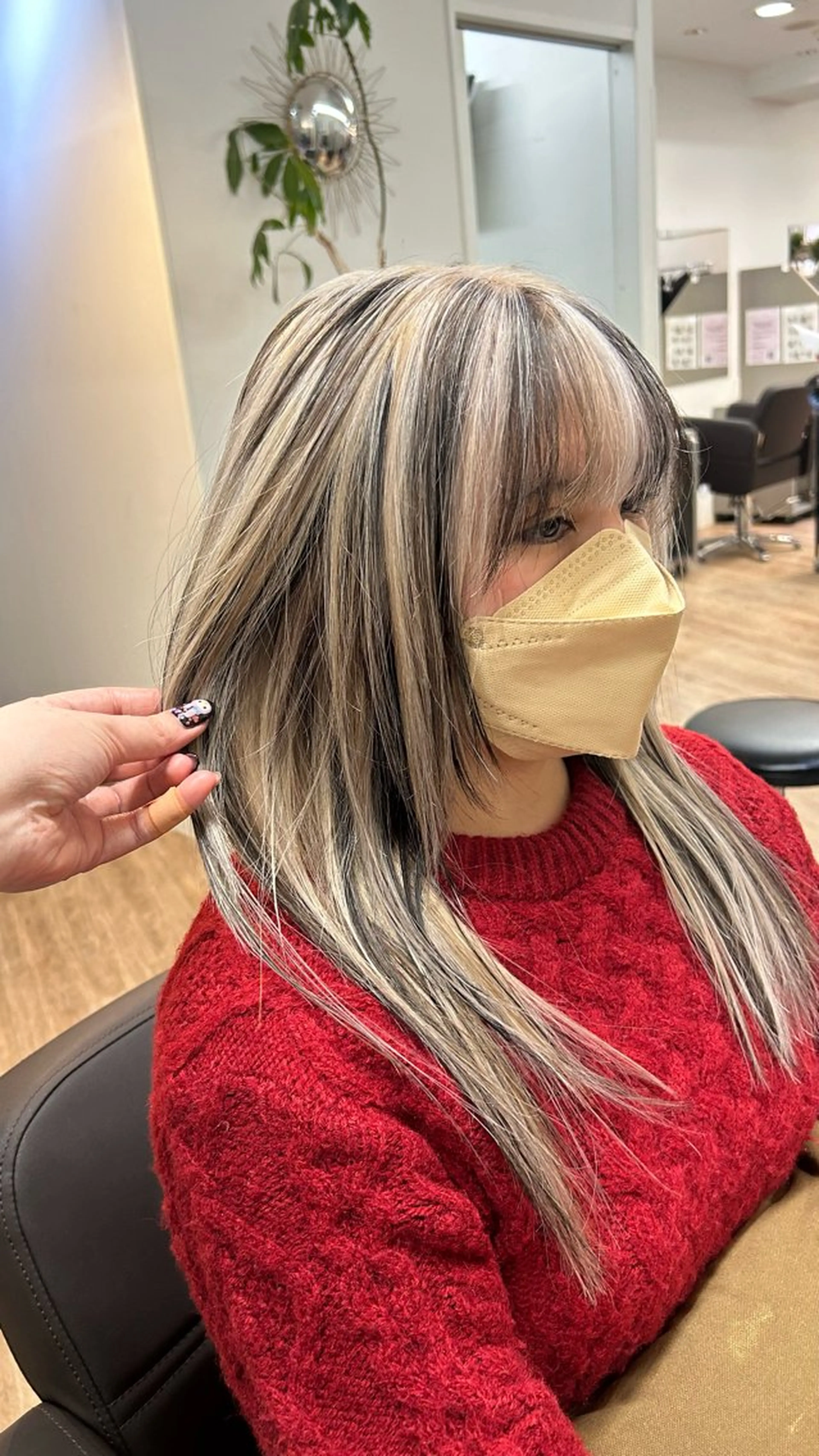 カラー デザインカラー marina 心斎橋のヘアスタイル