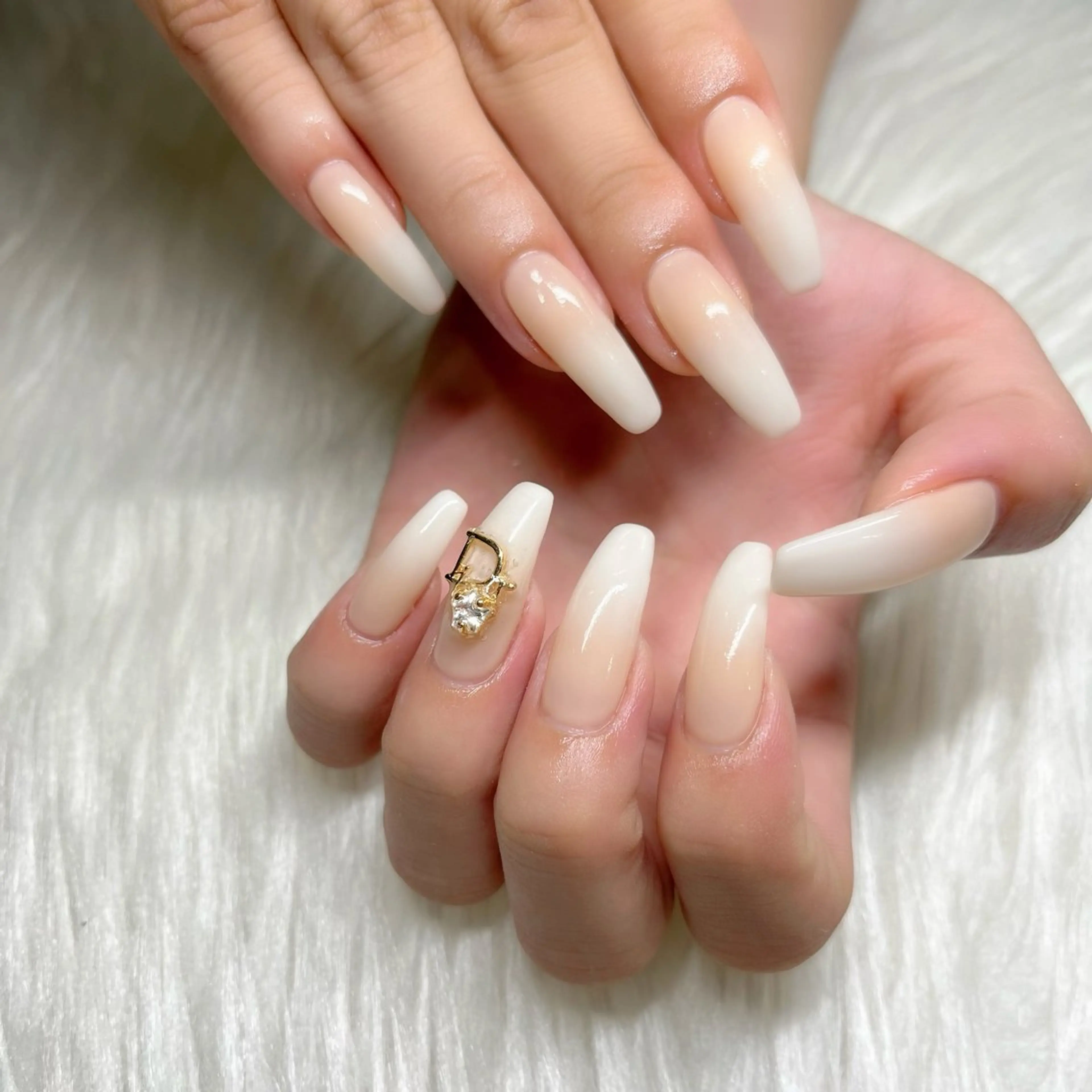 ネイル ハンドネイル Miki 本町駅｜💅‎🤍のネイルデザイン