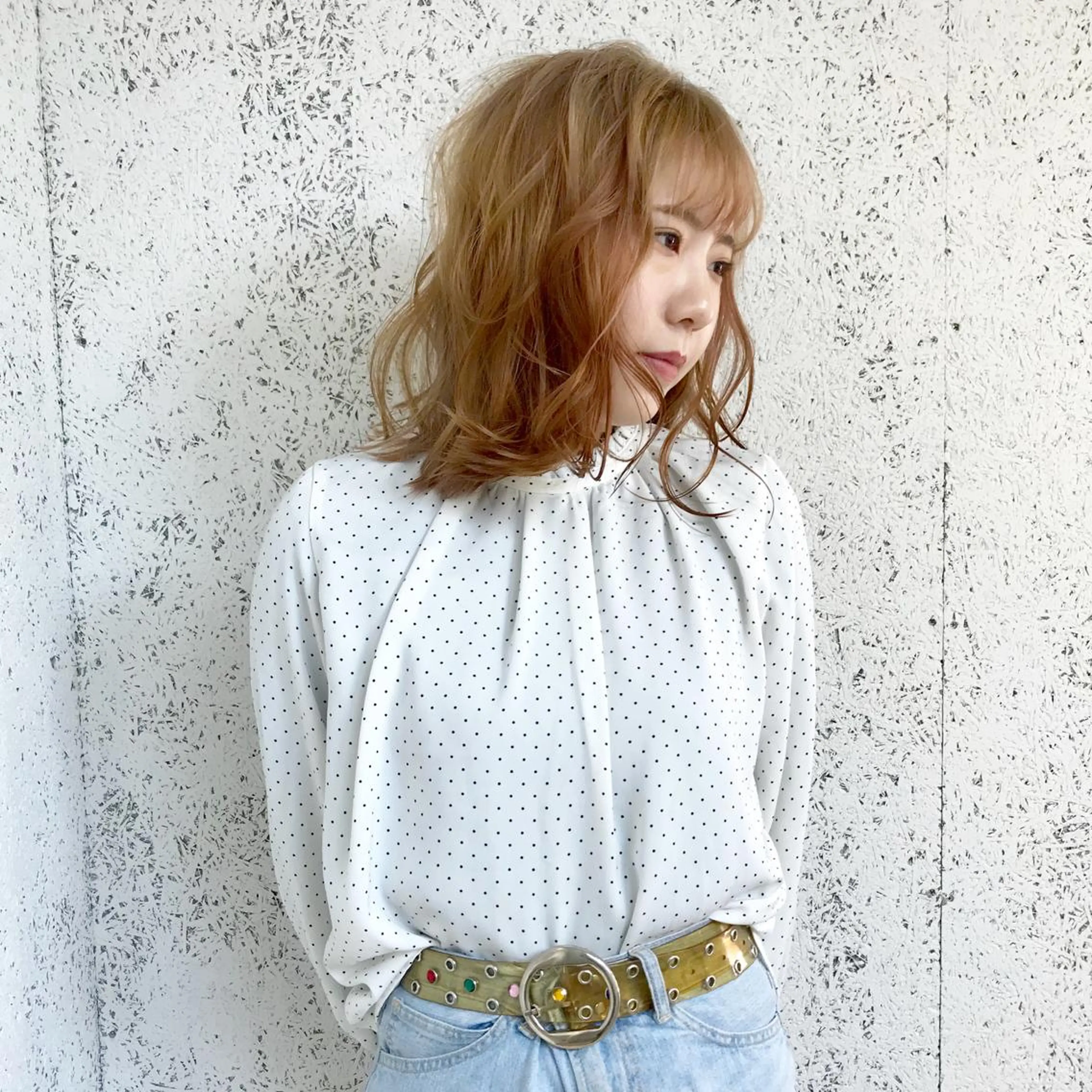 ミディアム カラー KOOKI スティードトーキョーのヘアスタイル