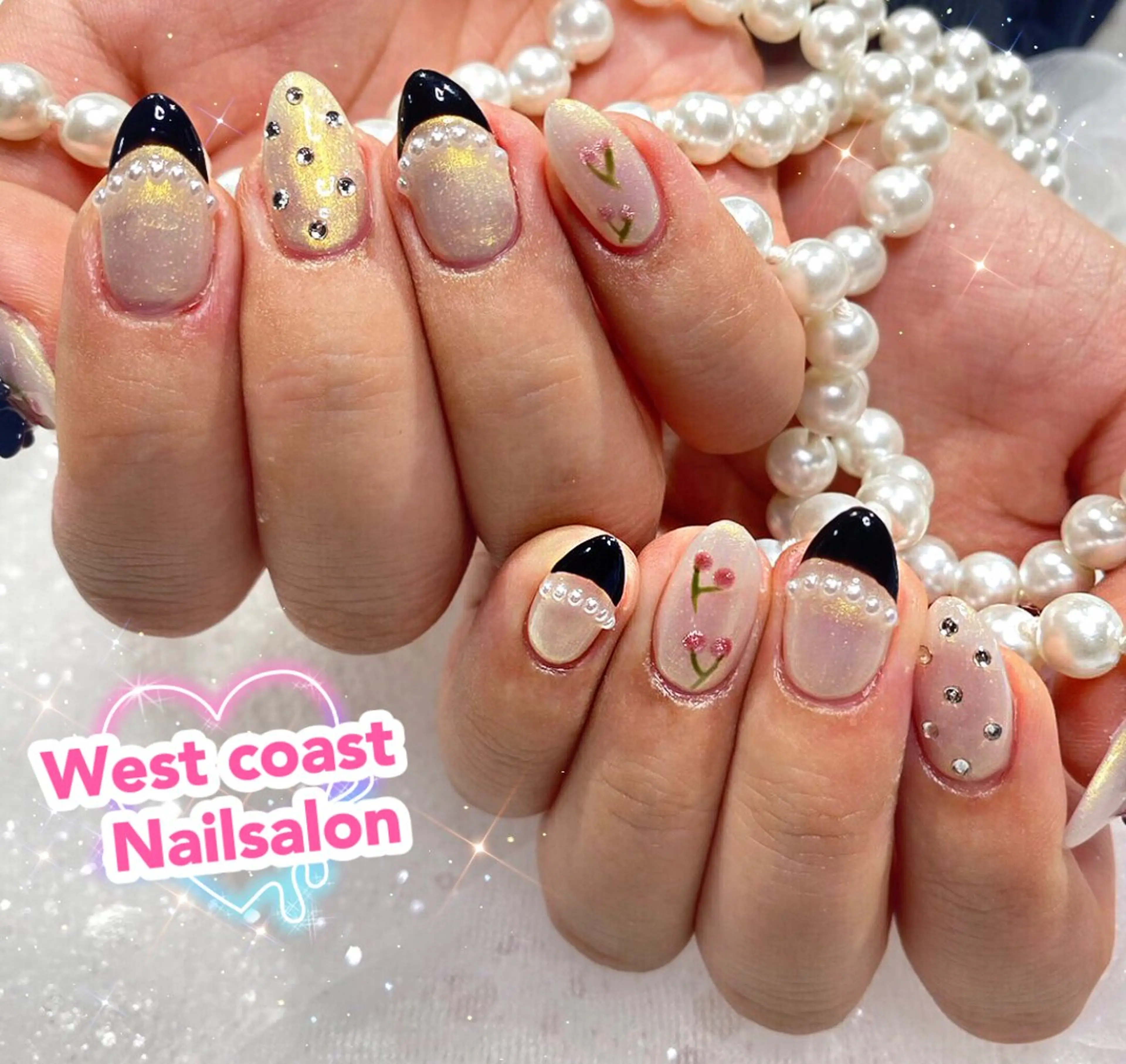 ネイル グラデーション 韓国ネイル マグネットネイル 持ち込み ニュアンスネイル ハンドネイル リボン、ガーリー パーツ放題専門店のネイルデザイン