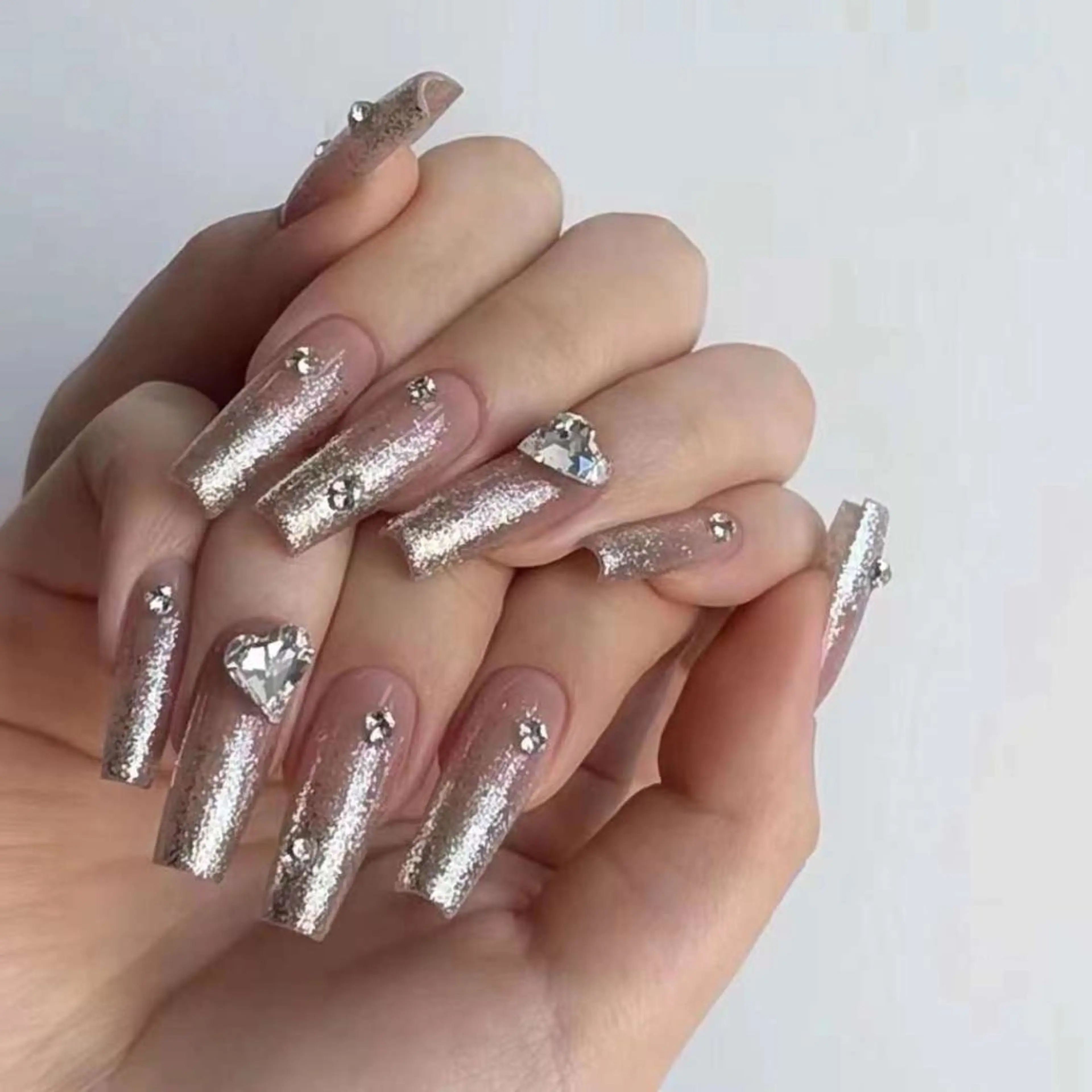 ネイル ネイル TAKAのネイルデザイン