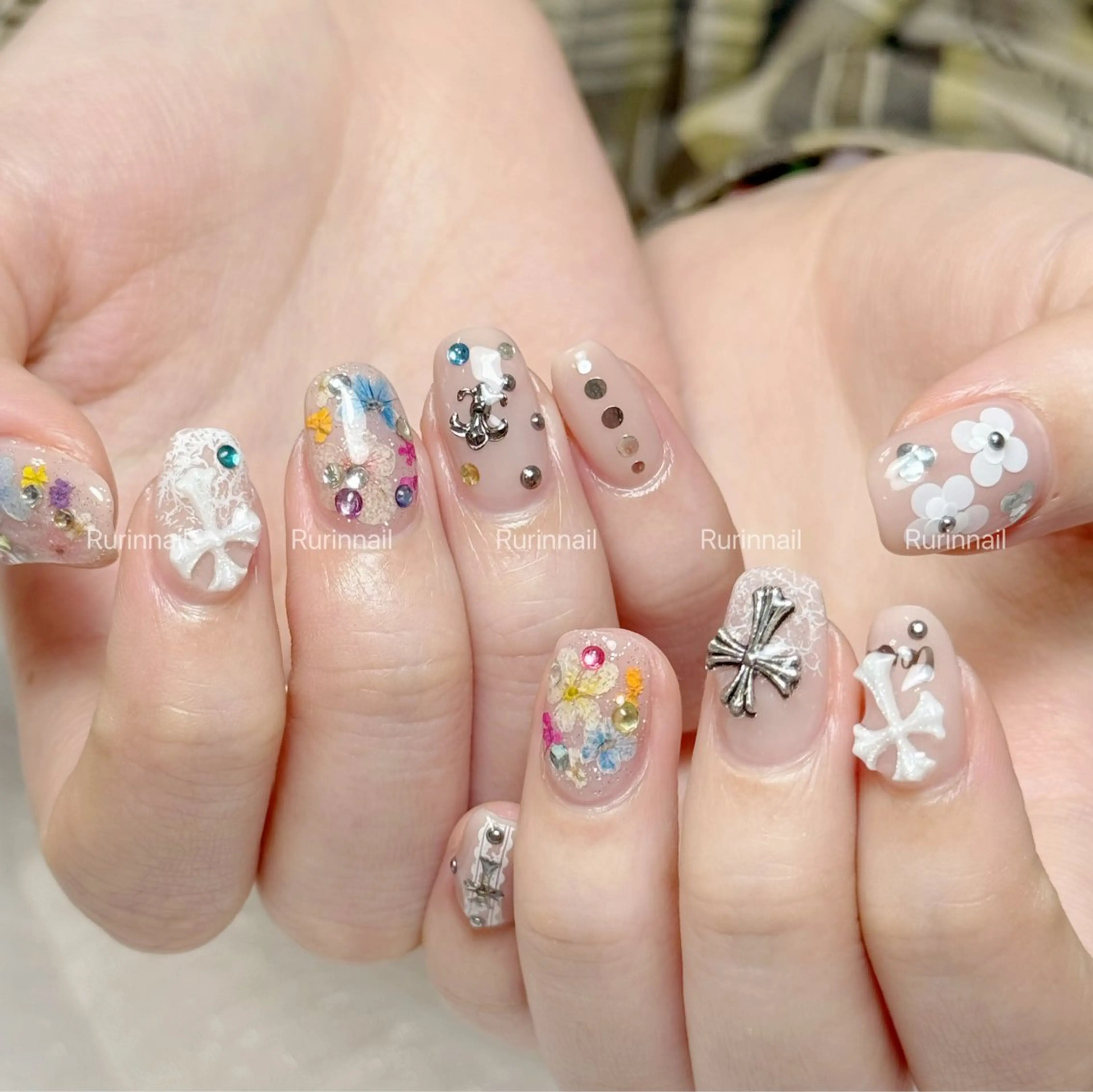 ネイル ハンドネイル ルリン サロン💅のネイルデザイン