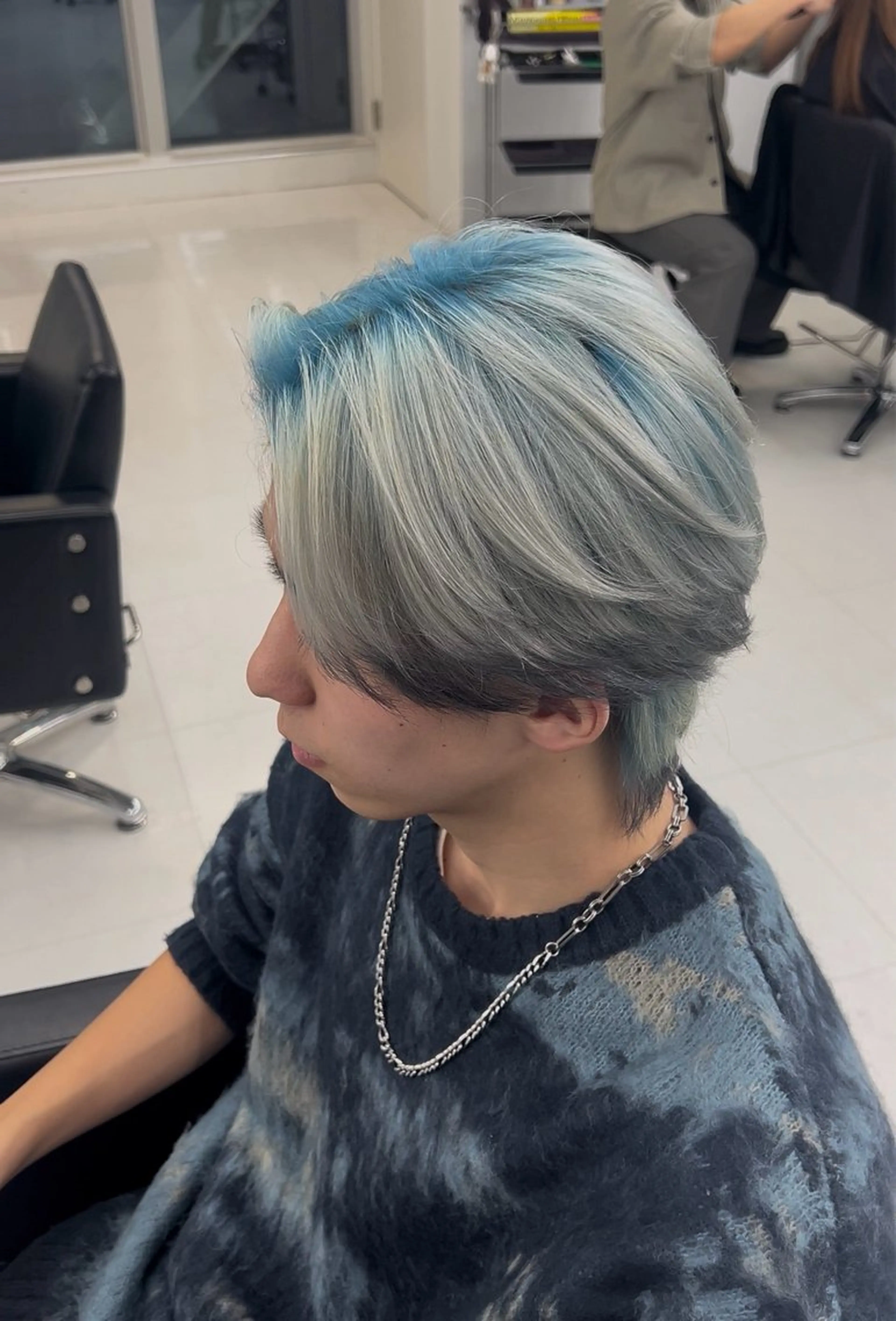 カラー メンズ 牧山 湘海のヘアスタイル