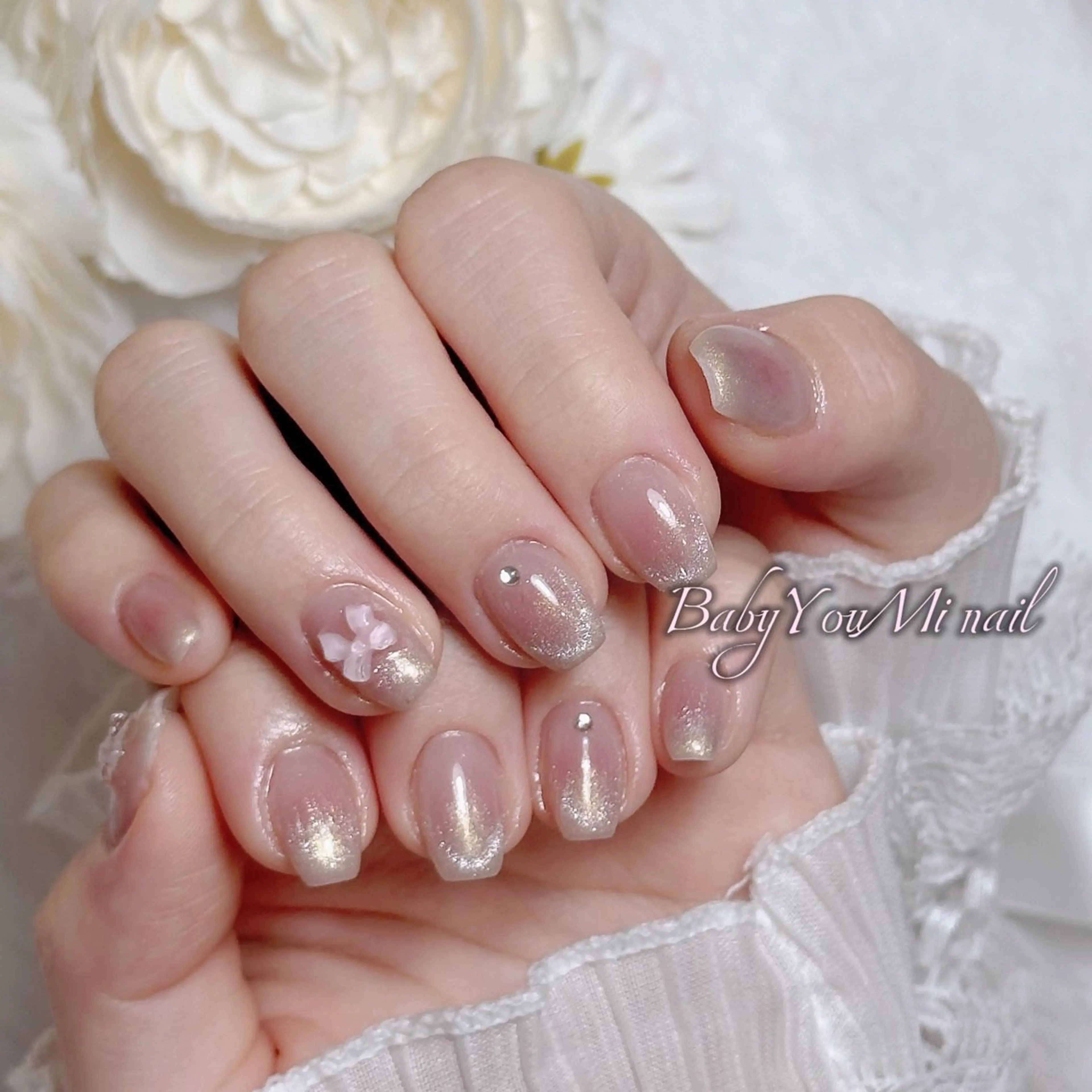 ネイル オーロラネイル チークネイル 成人式 フットネイル フレンチネイル ハンドネイル BabyYouMi nailのネイルデザイン