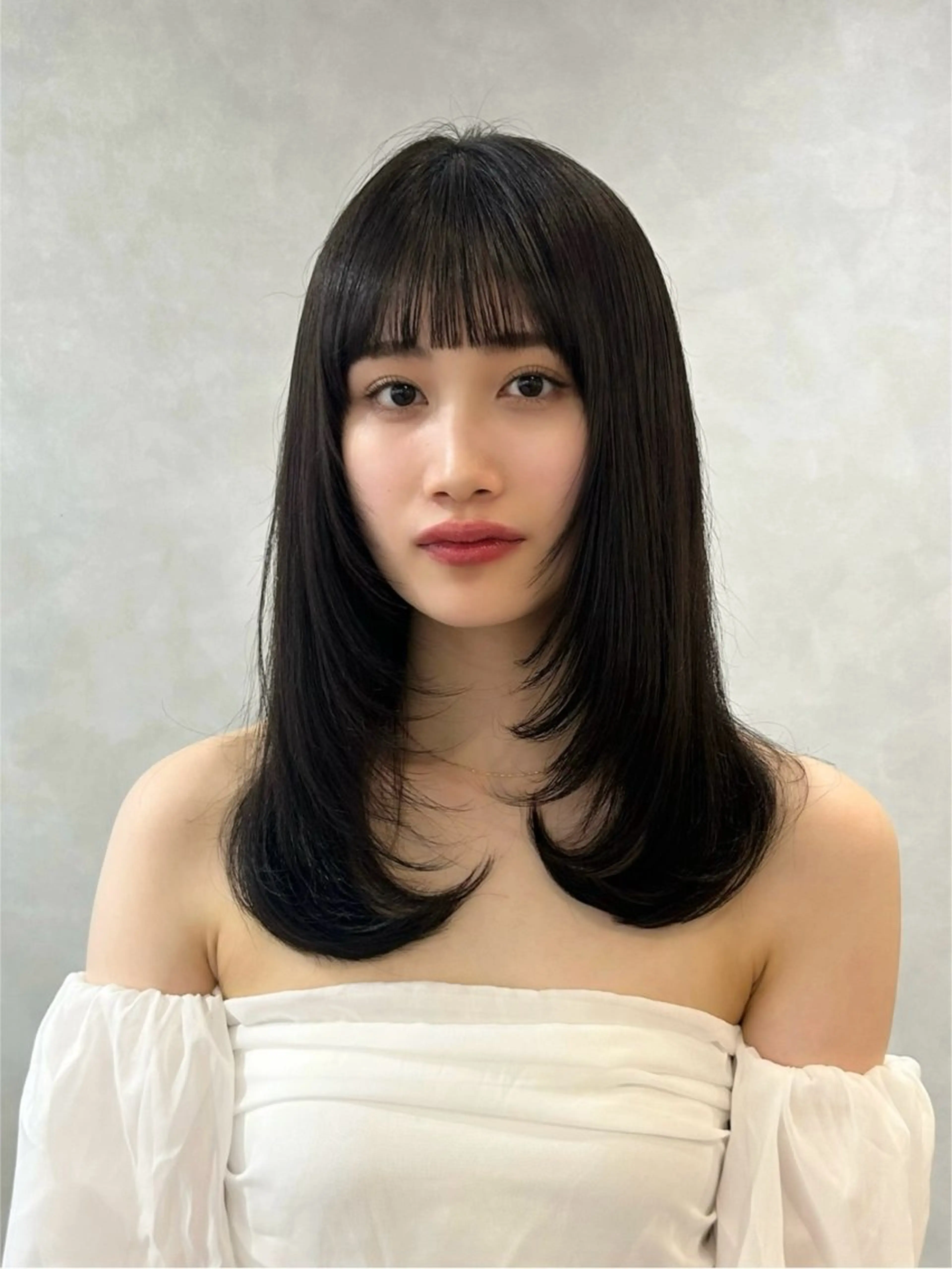 セミロング カラー グレージュ レイヤーカット ❤️ショートカット ・顔周りカット❤️のヘアスタイル
