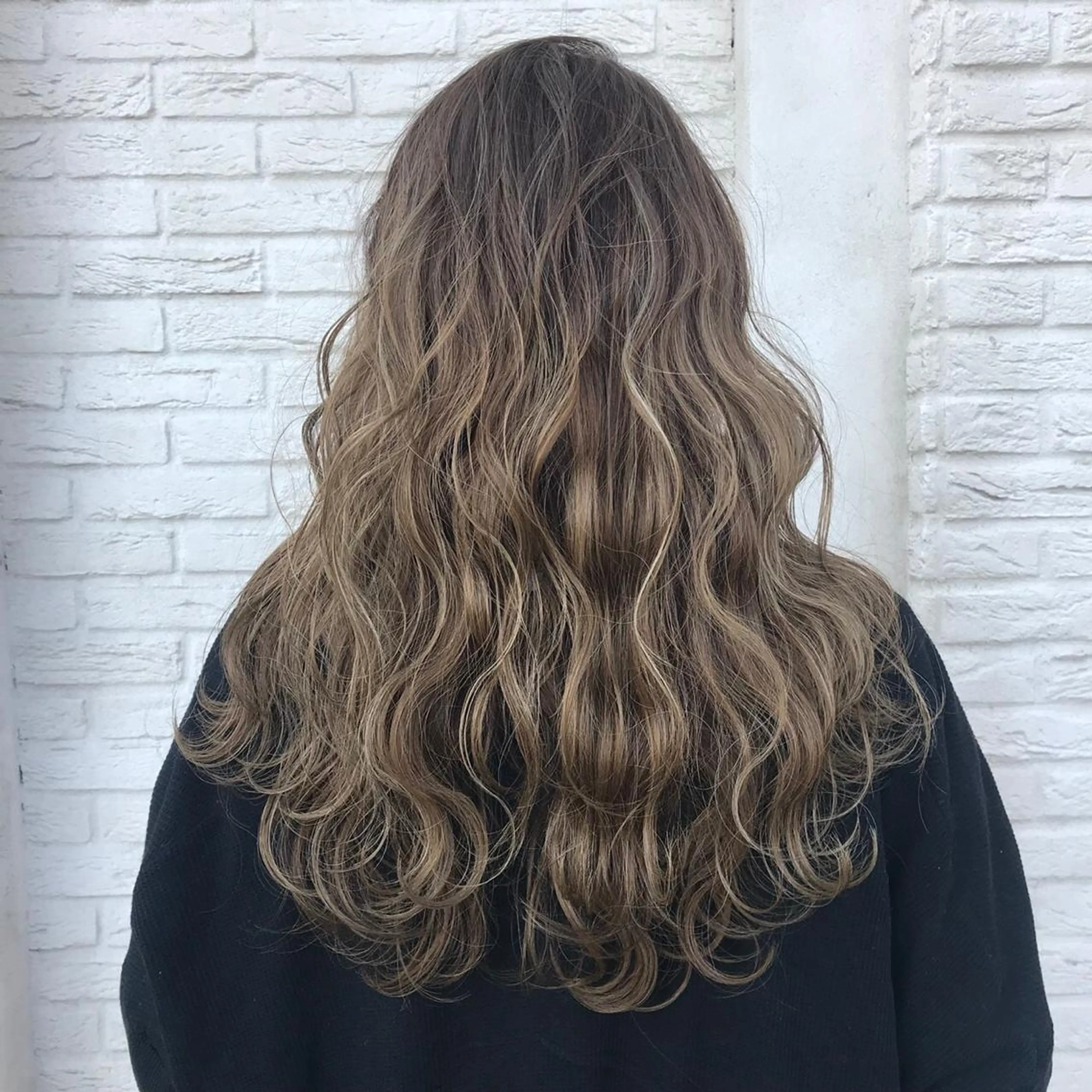 ロング カット ヘアカラー 福原 優介のヘアスタイル