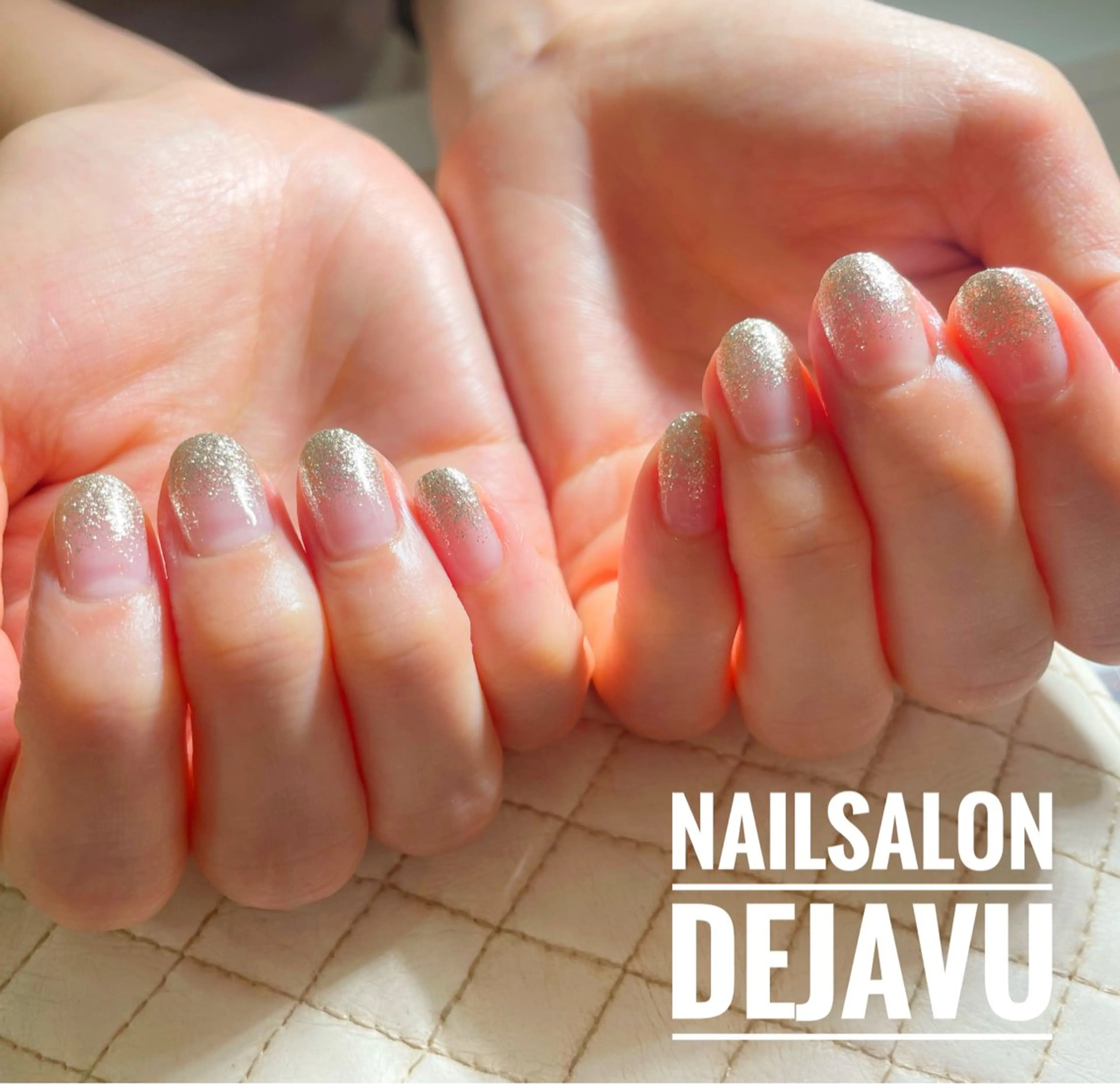 ネイル グラデーション ラメ(グリッター) ラメグラデーション ハンドネイル Nailsalon Dejavuのネイルデザイン