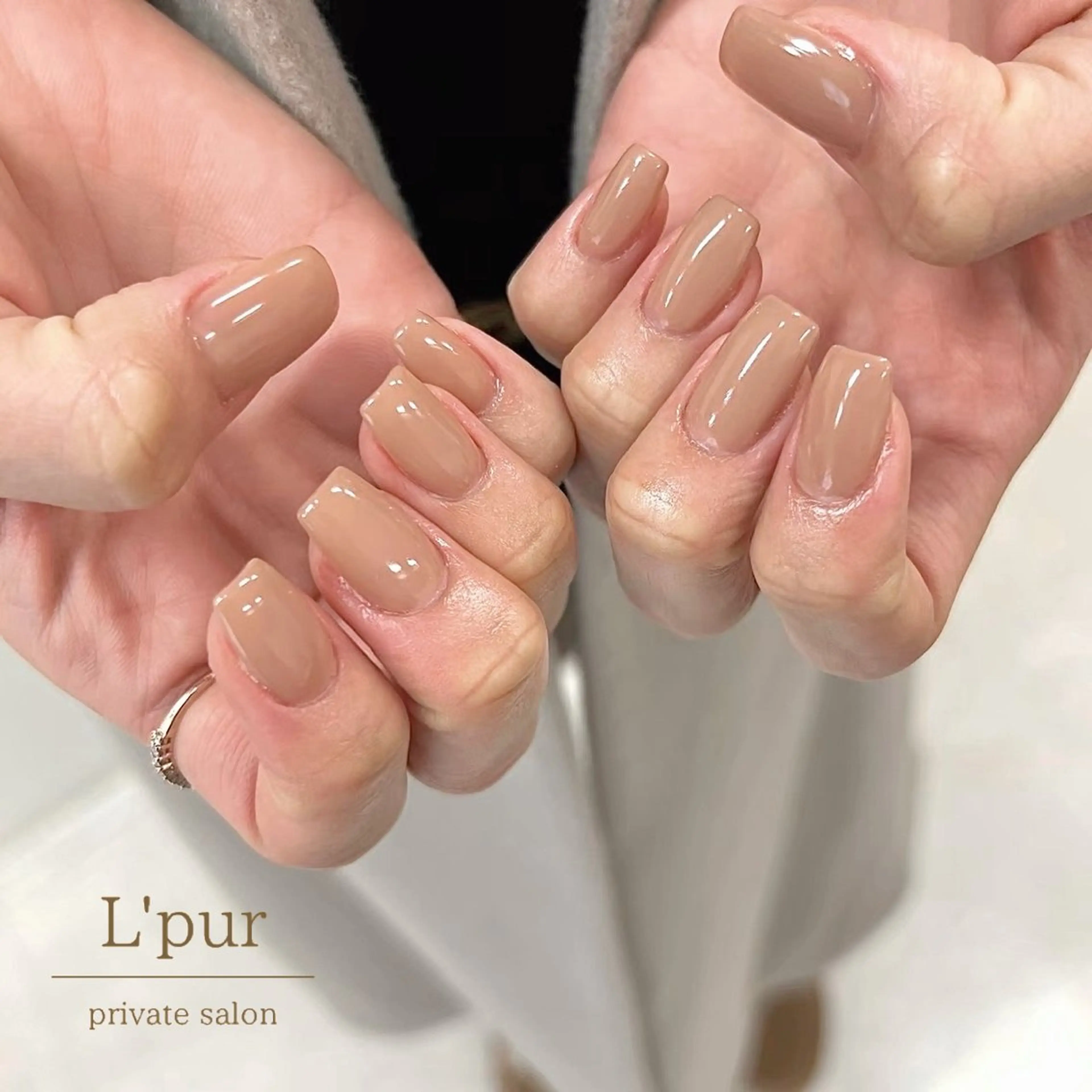 ネイル ブラウン ラメ(グリッター) ミラーネイル 持ち込み ニュアンスネイル ハンドネイル Yuka .Mのその他イメージ