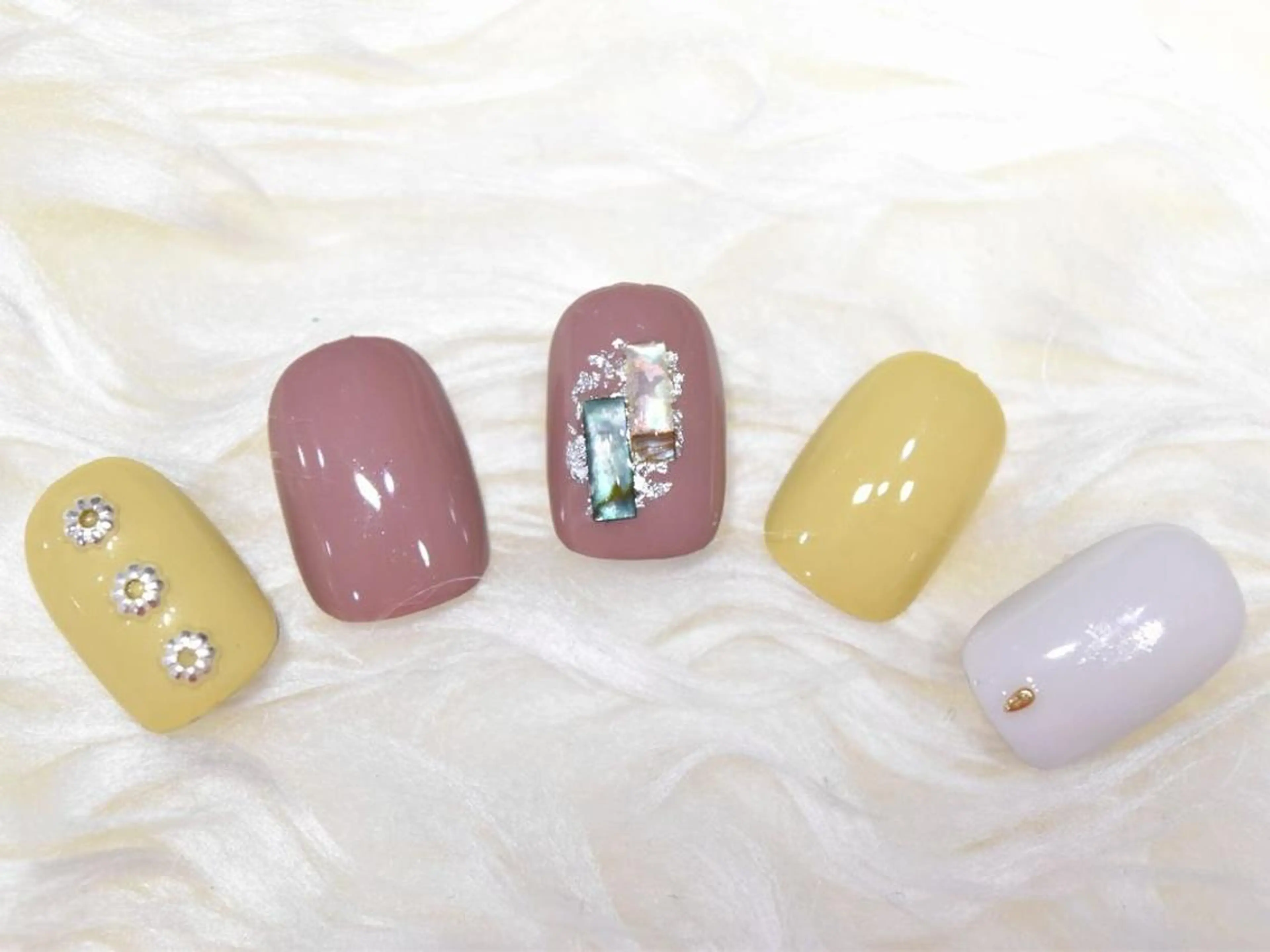 ネイル ハンドネイル Nail&eye Belire 新宿のネイルデザイン
