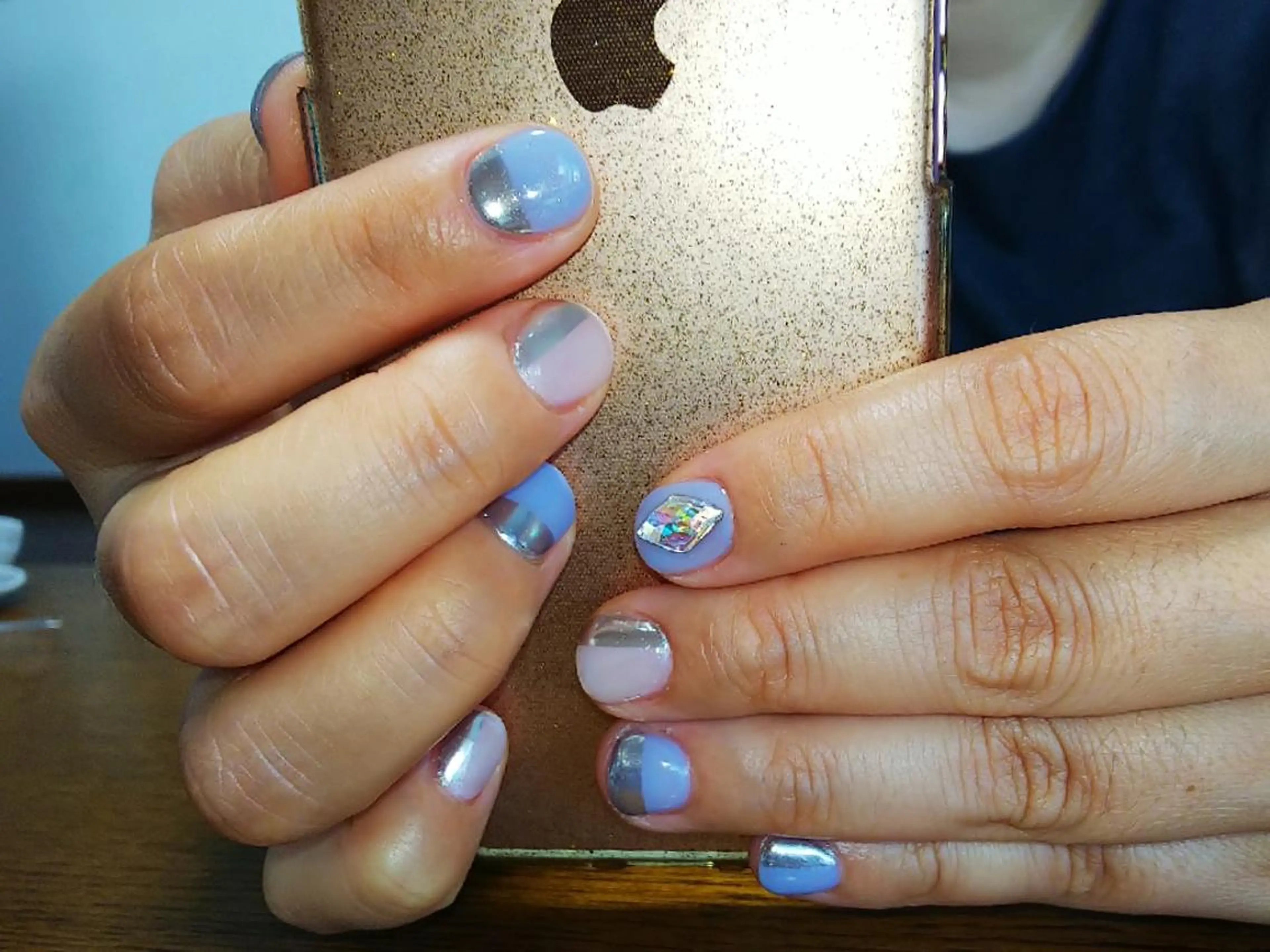 ネイル infinity skyのネイルデザイン