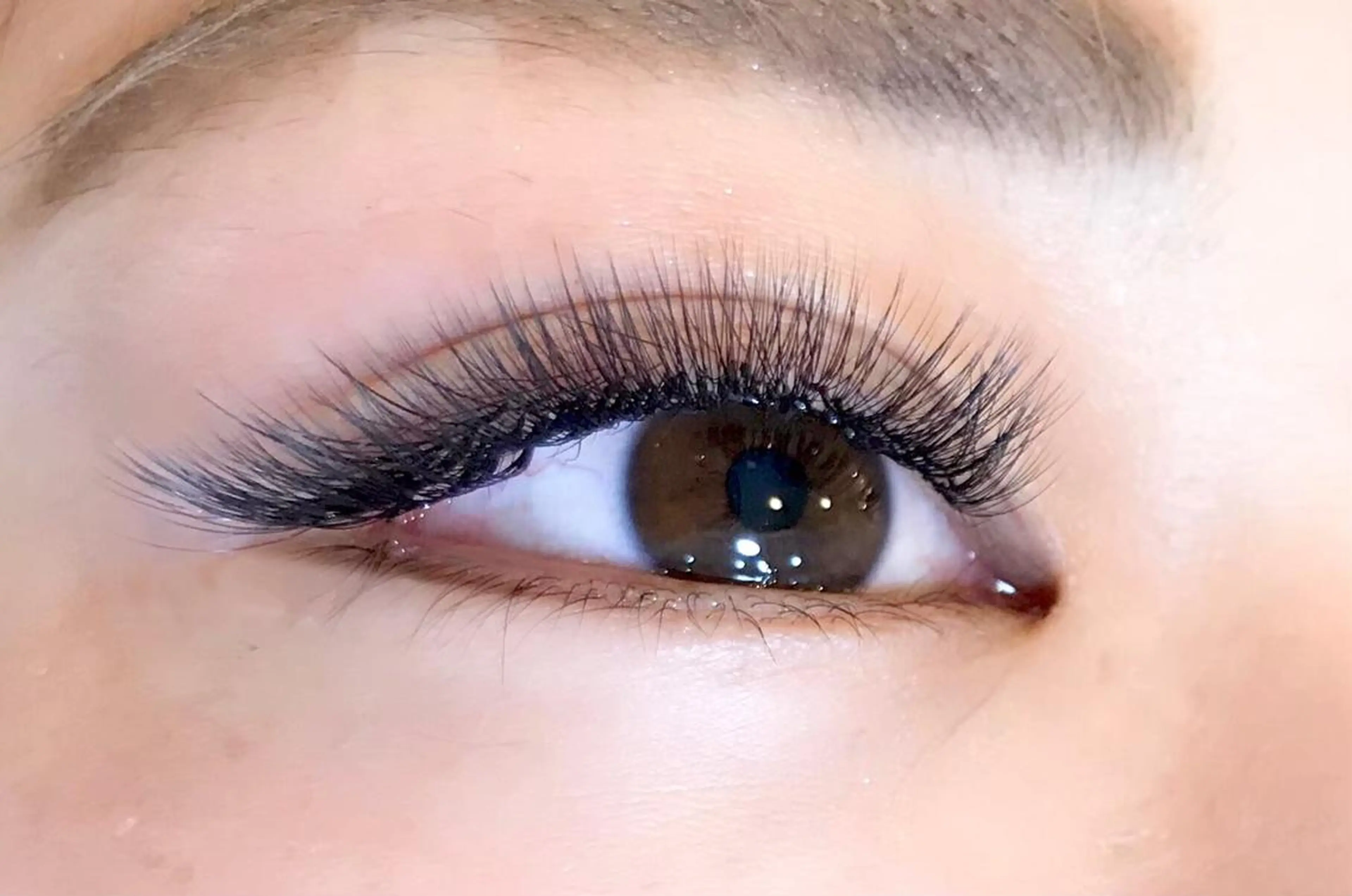 マツエク・マツパ ボリュームラッシュ LIKO eyelashのマツエク・マツパデザイン