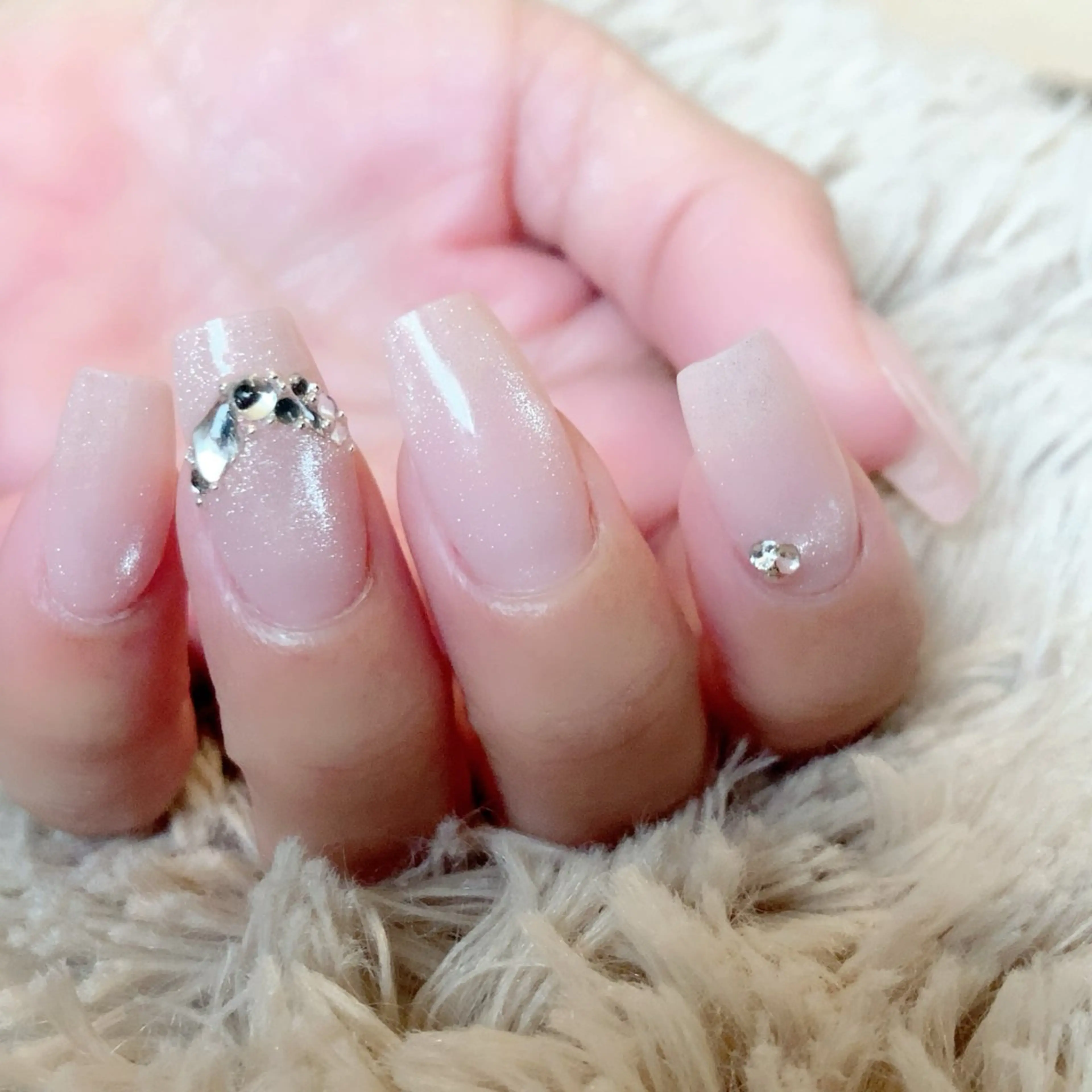 ネイル Legit nail salonのネイルデザイン