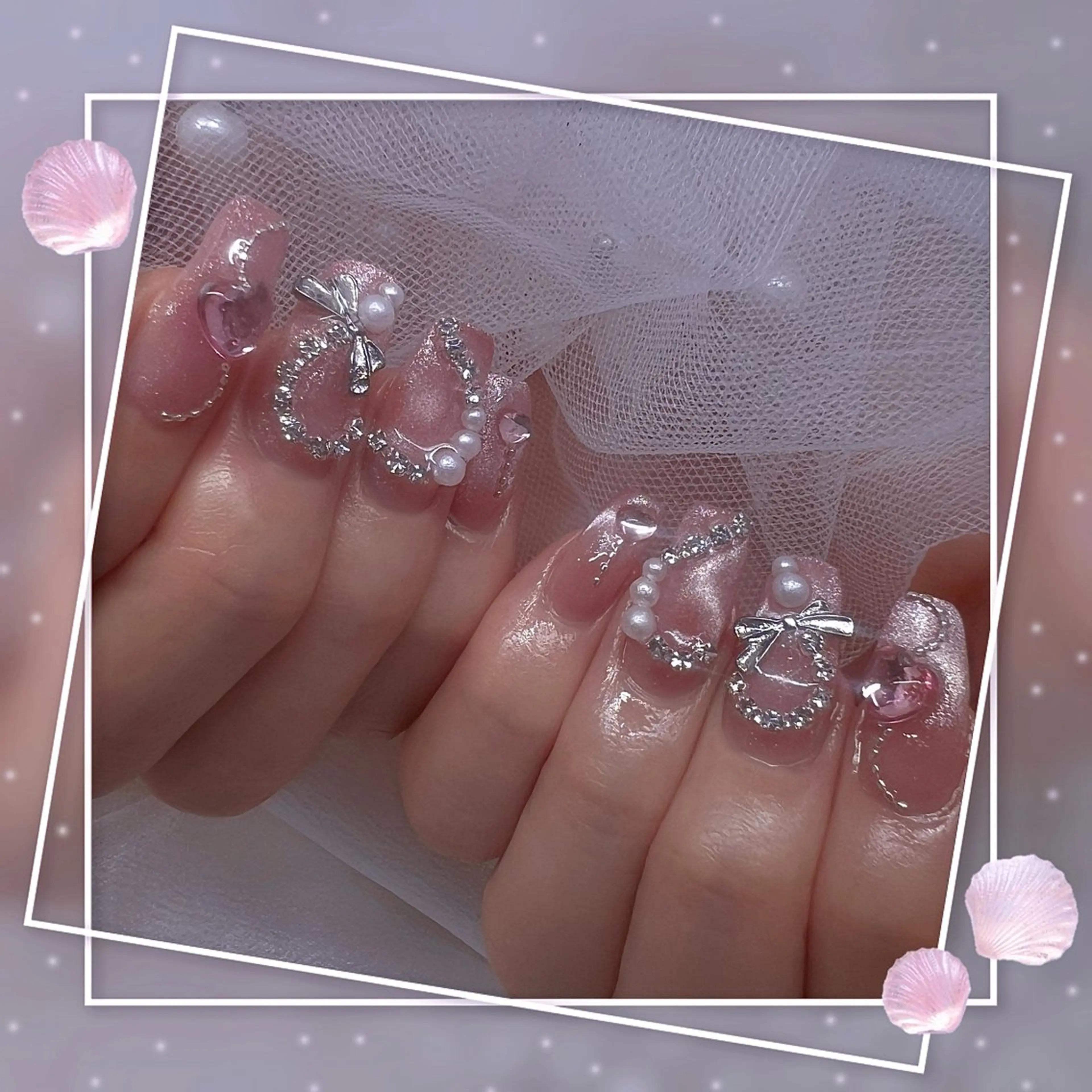 ネイル チークネイル ガーリー グラデーション マグネットネイル ピンク ハンドネイル Chill Nailsalonのネイルデザイン