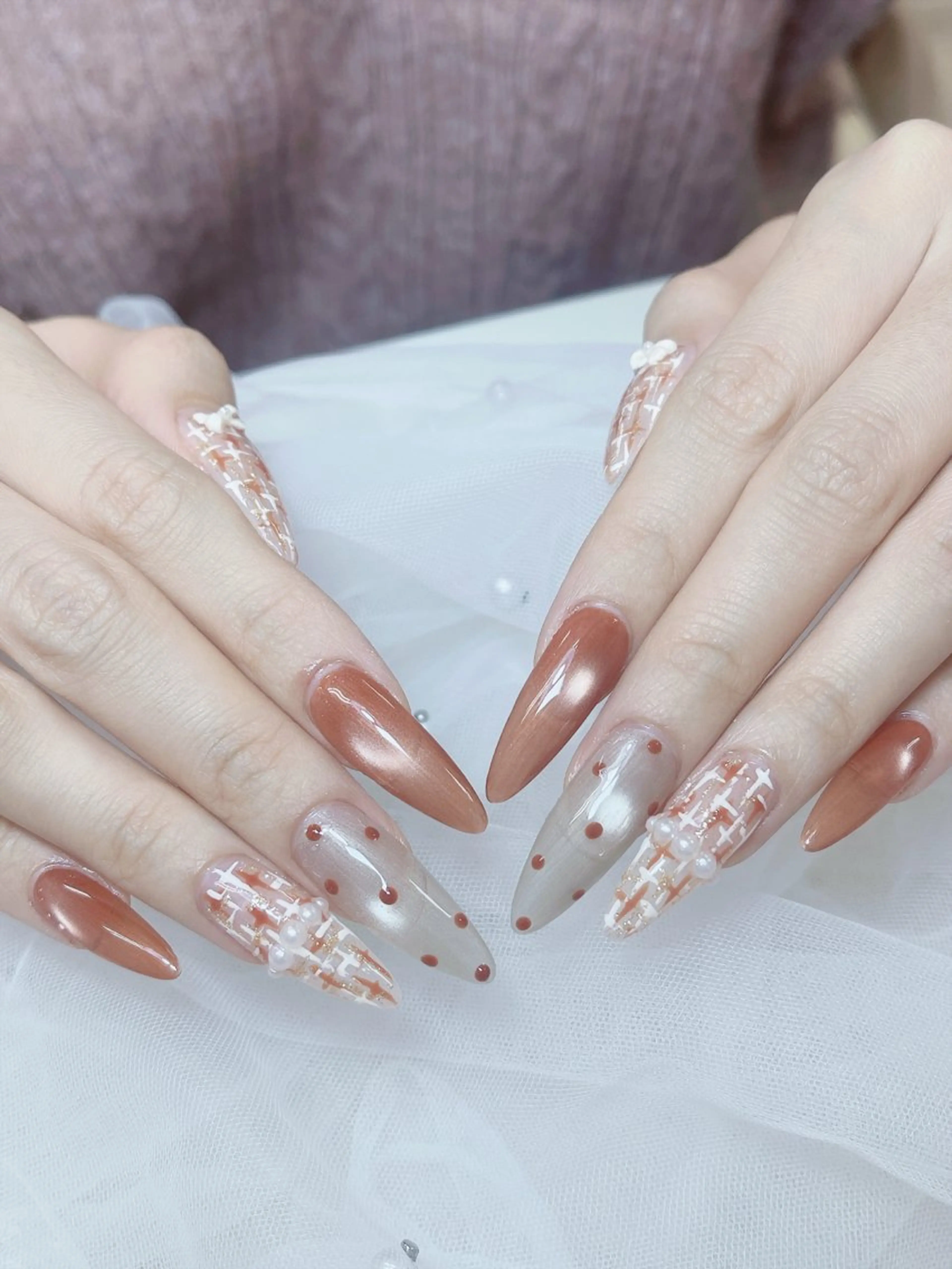 ネイル チークネイル フレンチネイル グラデーション 氷ネイル・うるうるネイル キラキラネイル ハンドネイル DUO MI nail salonのネイルデザイン
