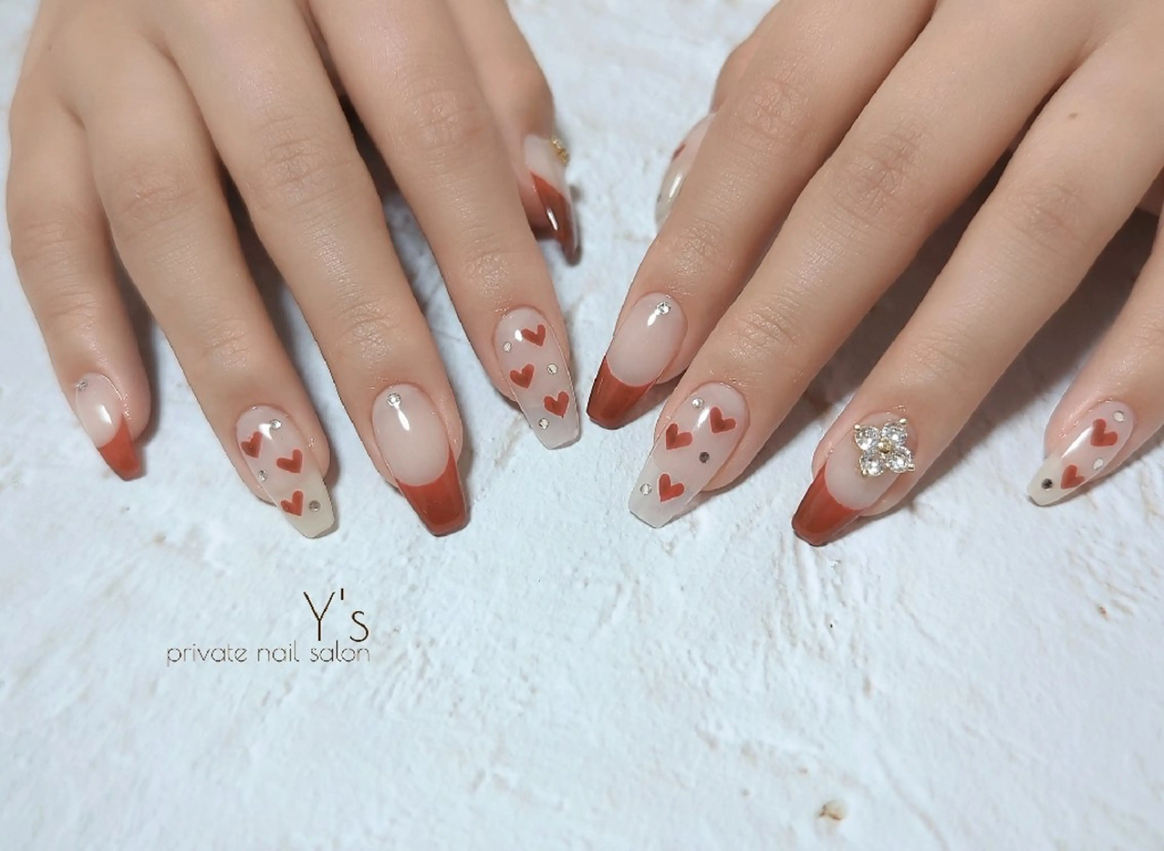 ネイル YUMI NAGAI  のネイルデザイン