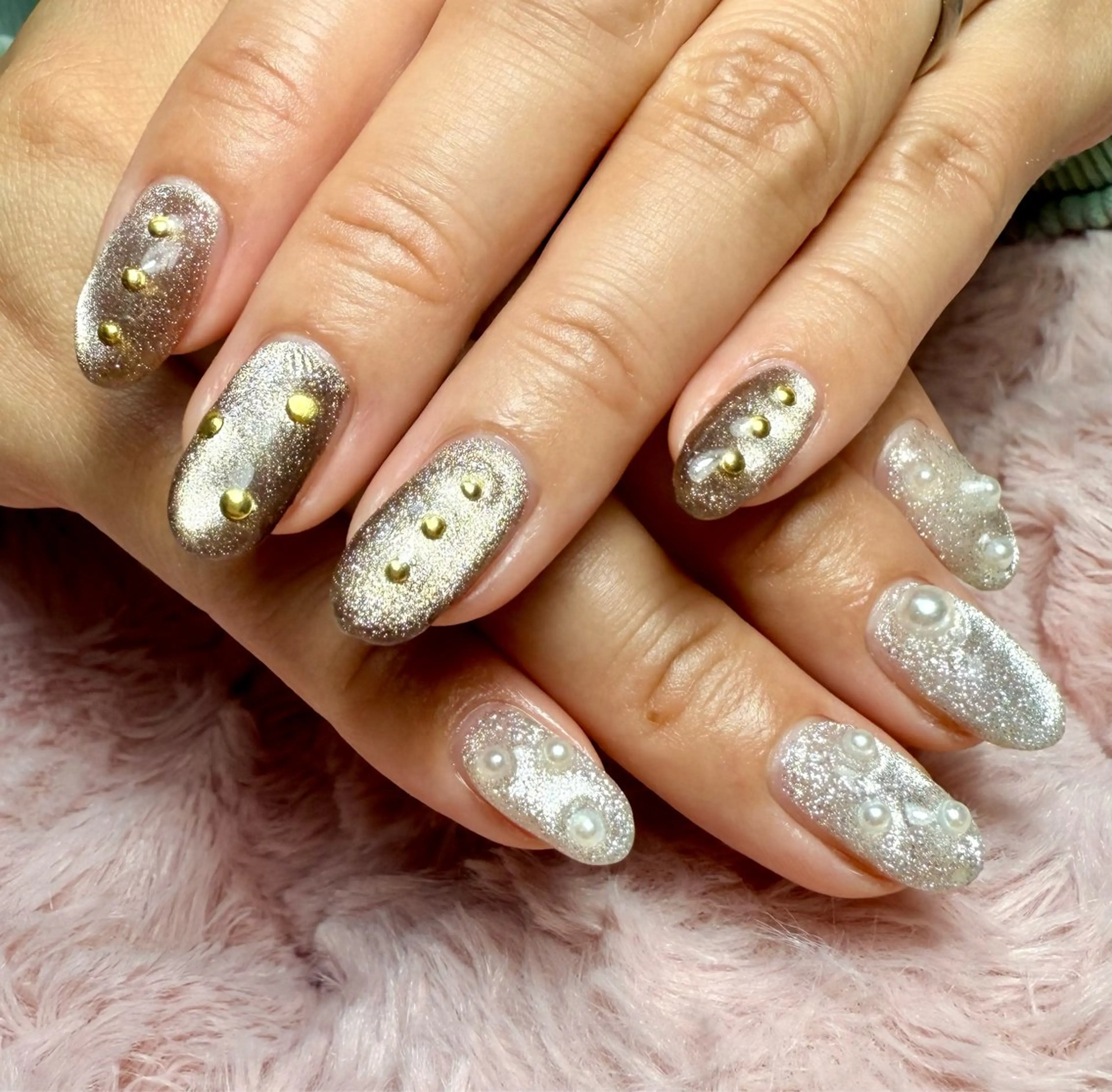 ネイル アートネイル チークネイル フラッシュネイル フラッシュマグ フレンチネイル M.N_ nailのネイルデザイン