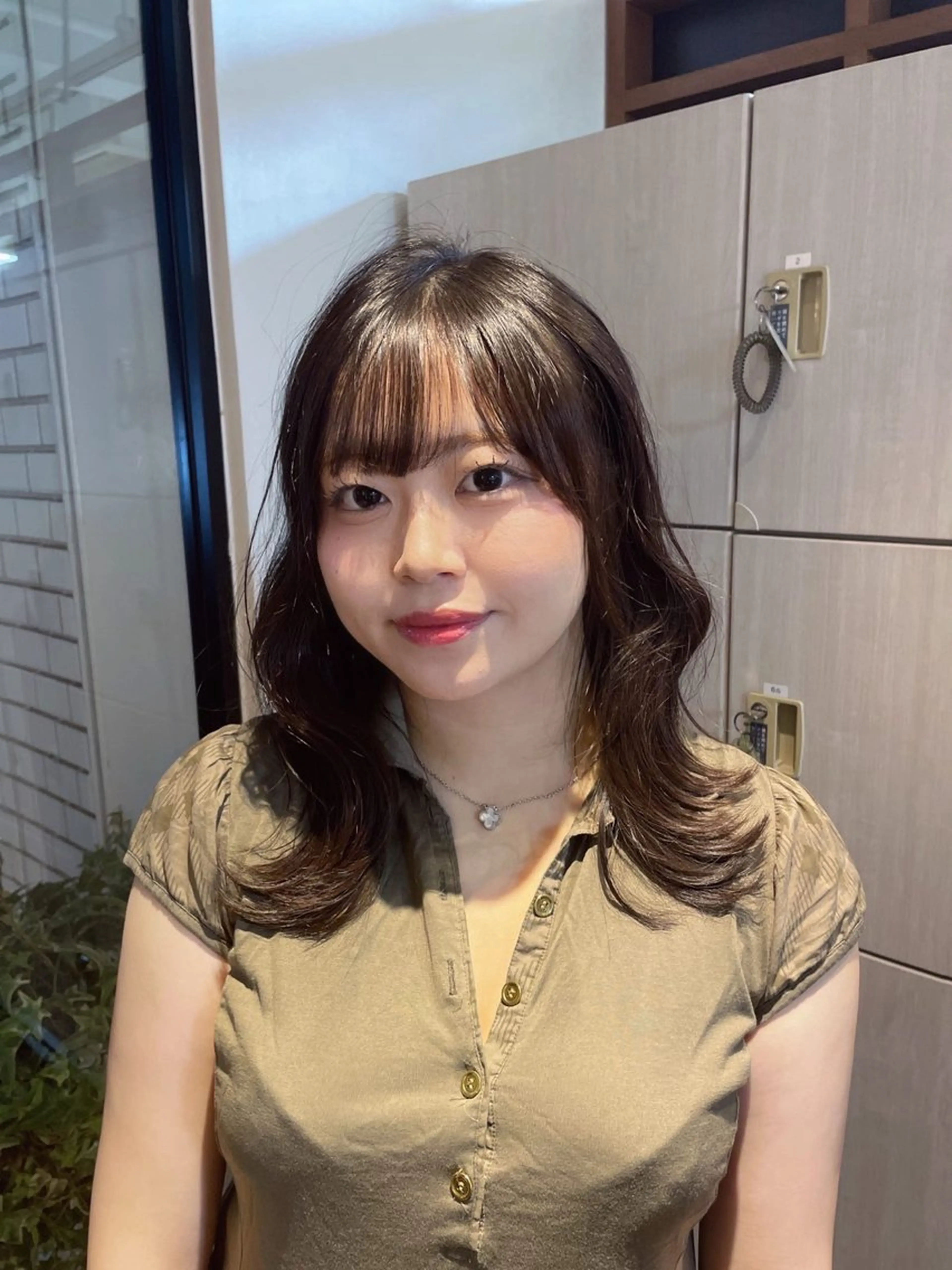 ミディアム ミディアムレイヤー レイヤーカット カット ヘアカラー トリートメント 熊田 秀佳　川口店のヘアスタイル