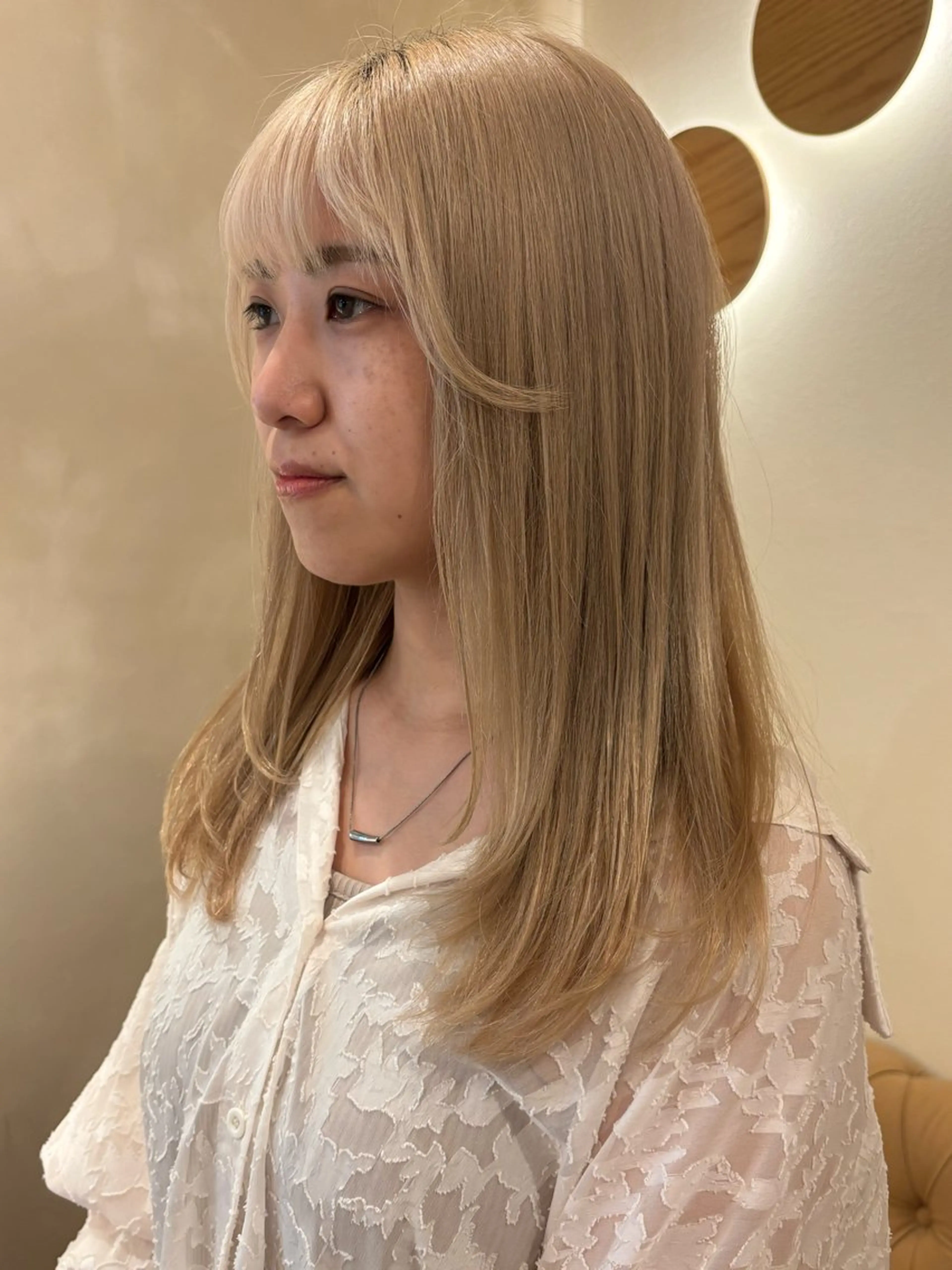 ミディアム レイヤーカット ローレイヤー カット シンバヒナノ/パーマ レイヤー/髪質改善のヘアスタイル