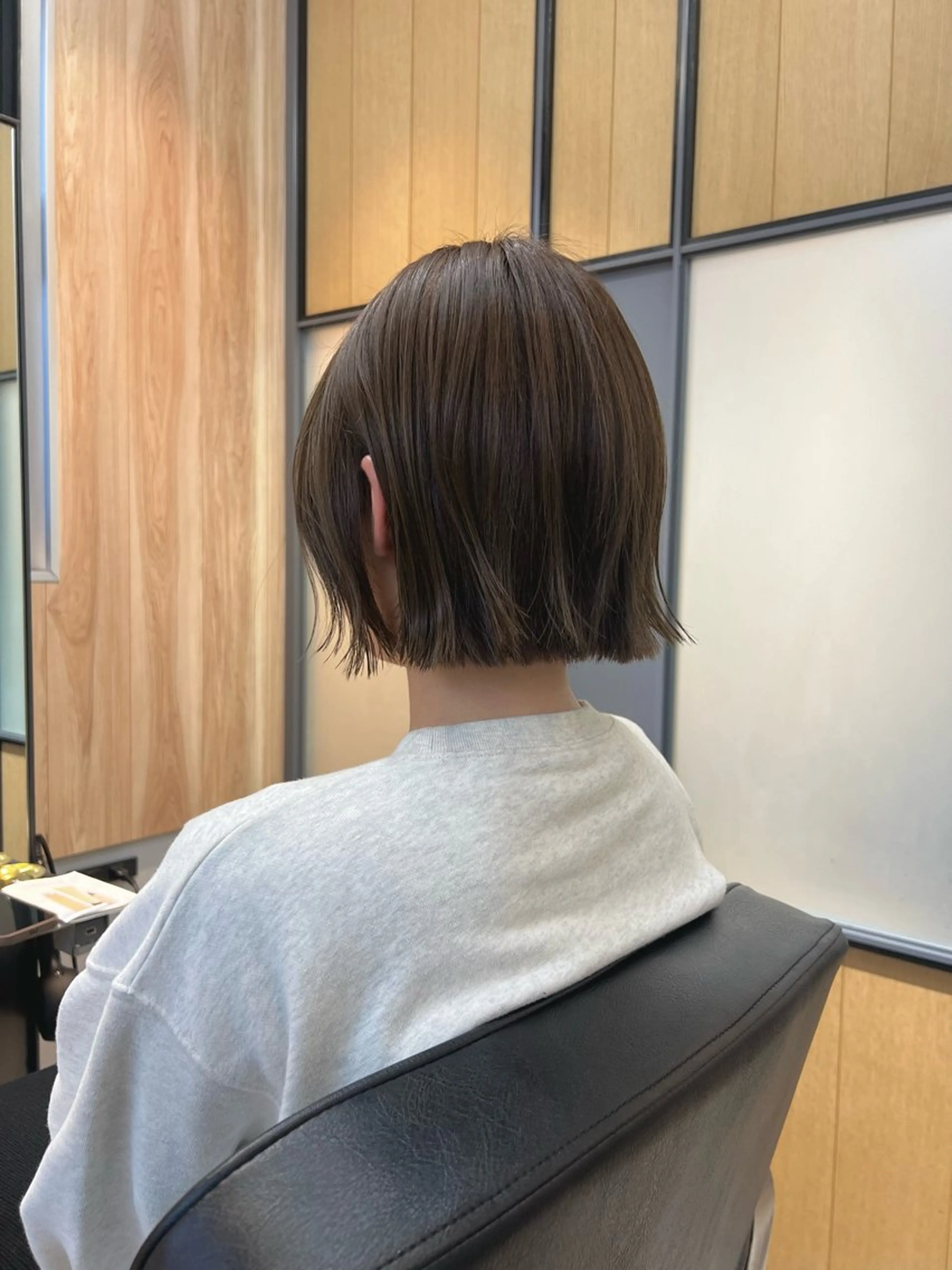 ショート カラー 透明感カラー ボブ カット ヘアカラー 神戸ボブ✂️ ioe三宮/田 伸佳のヘアスタイル