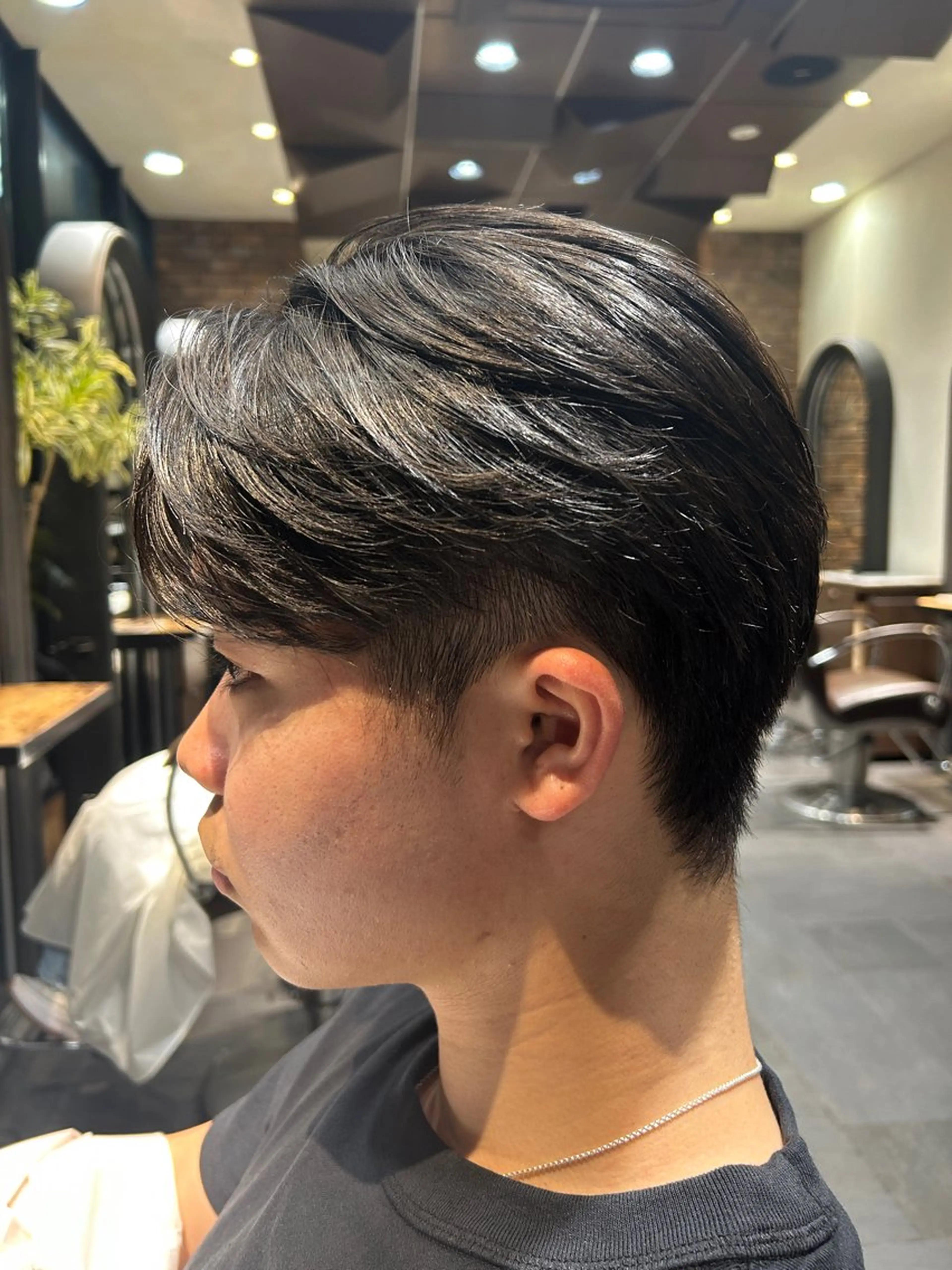 メンズ センターパート カット ショートボブ・メンズ ☘️寺本彗人のヘアスタイル