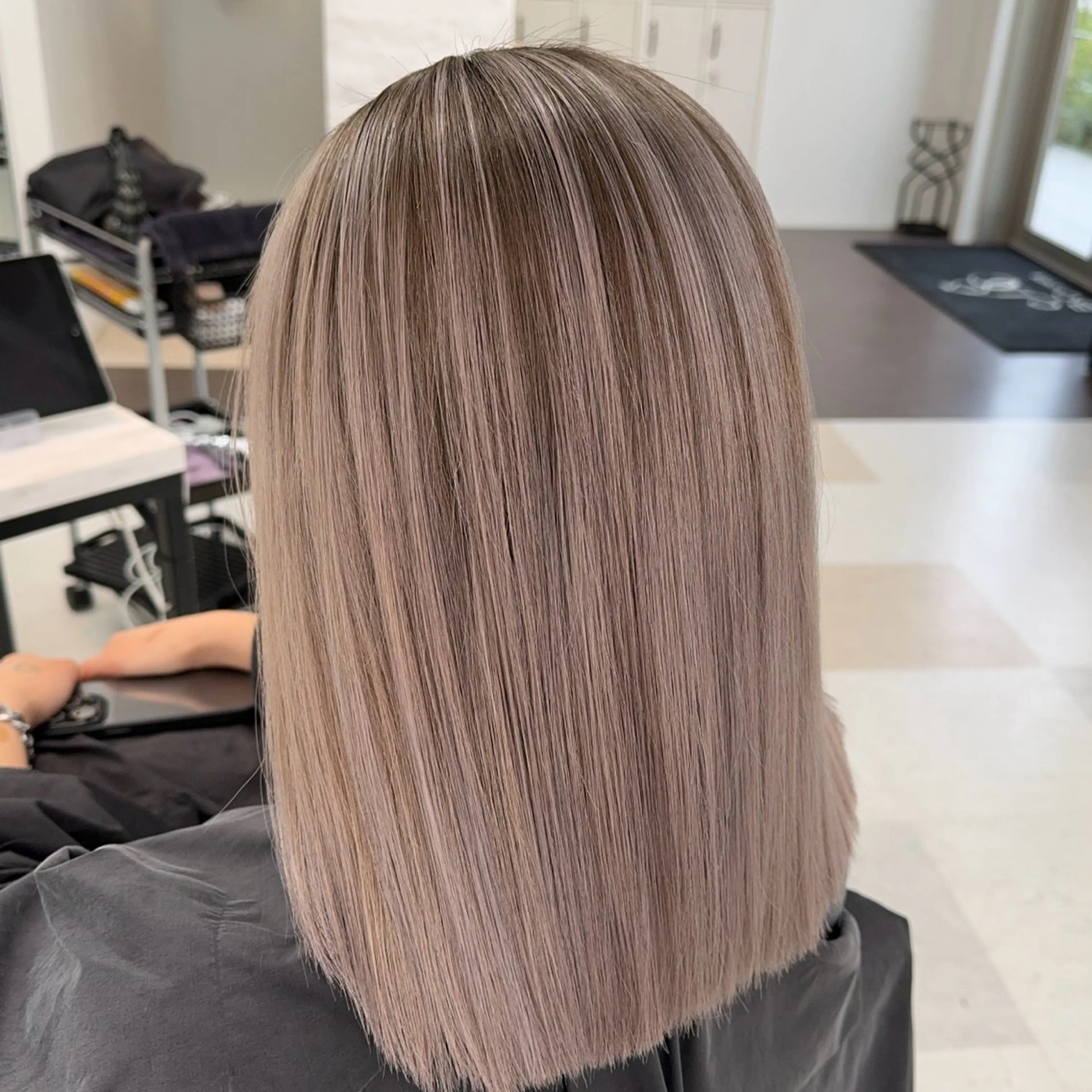 ミディアム カラー B.Chance カラーリスト　ペーのヘアスタイル