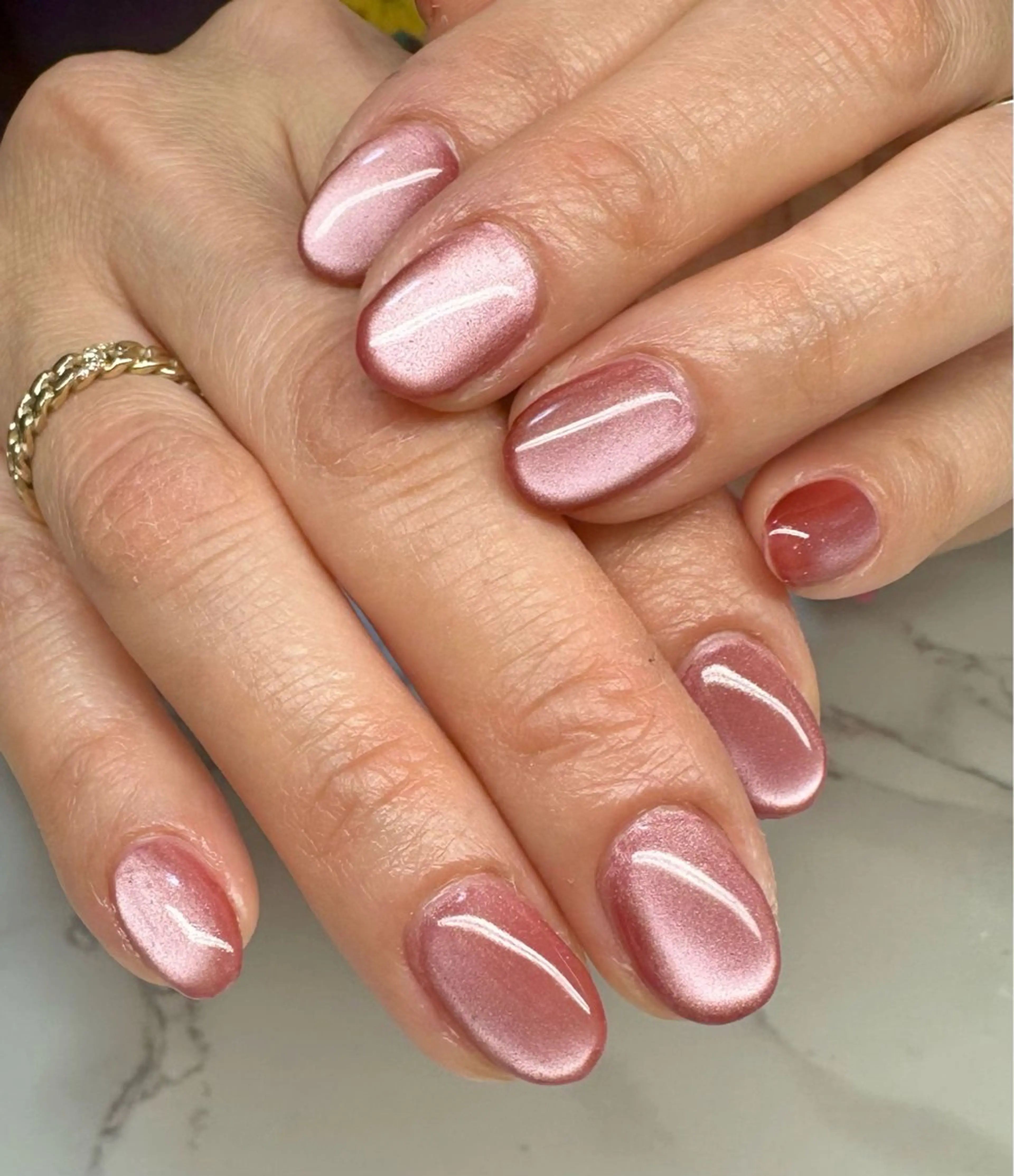 ネイル アートネイル チークネイル キラキラネイル ラメ(グリッター) マグネットネイル M.N_ nailのネイルデザイン