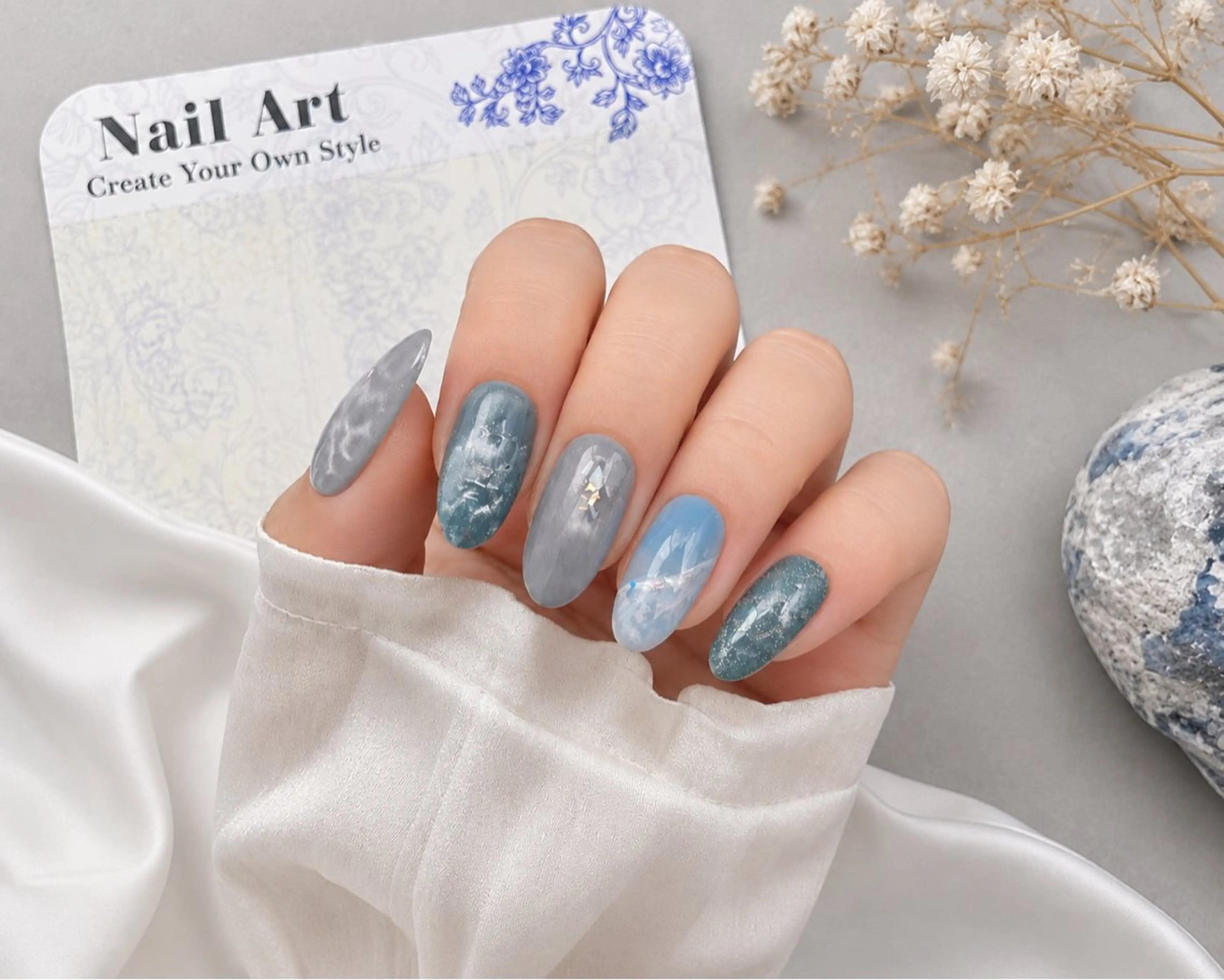 ネイル ハンドネイル ハンドケア RuBy Nail93のネイルデザイン