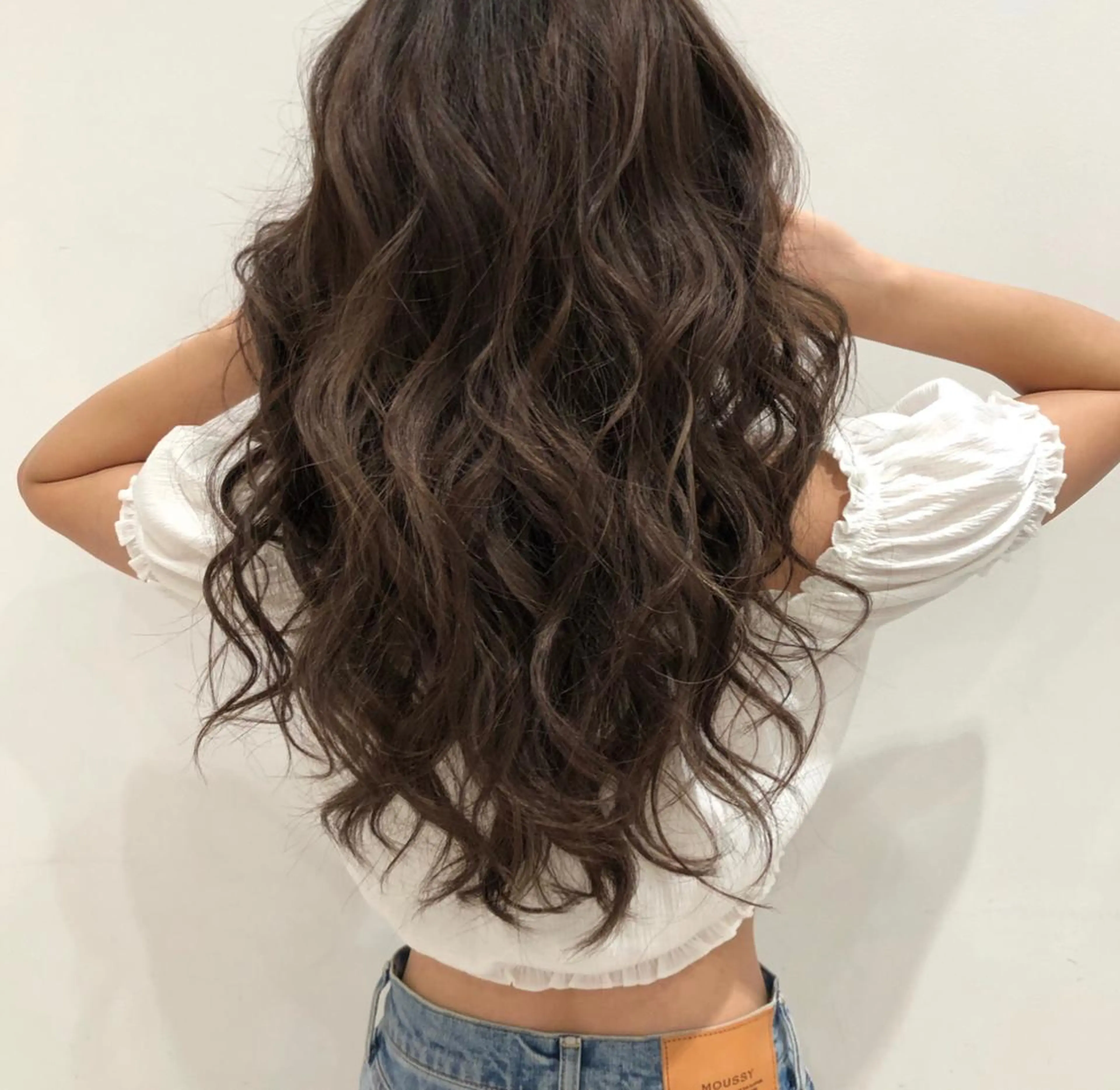 ロング カラー モテ髪×トレンド💕 小顔レイヤー 金井のヘアスタイル