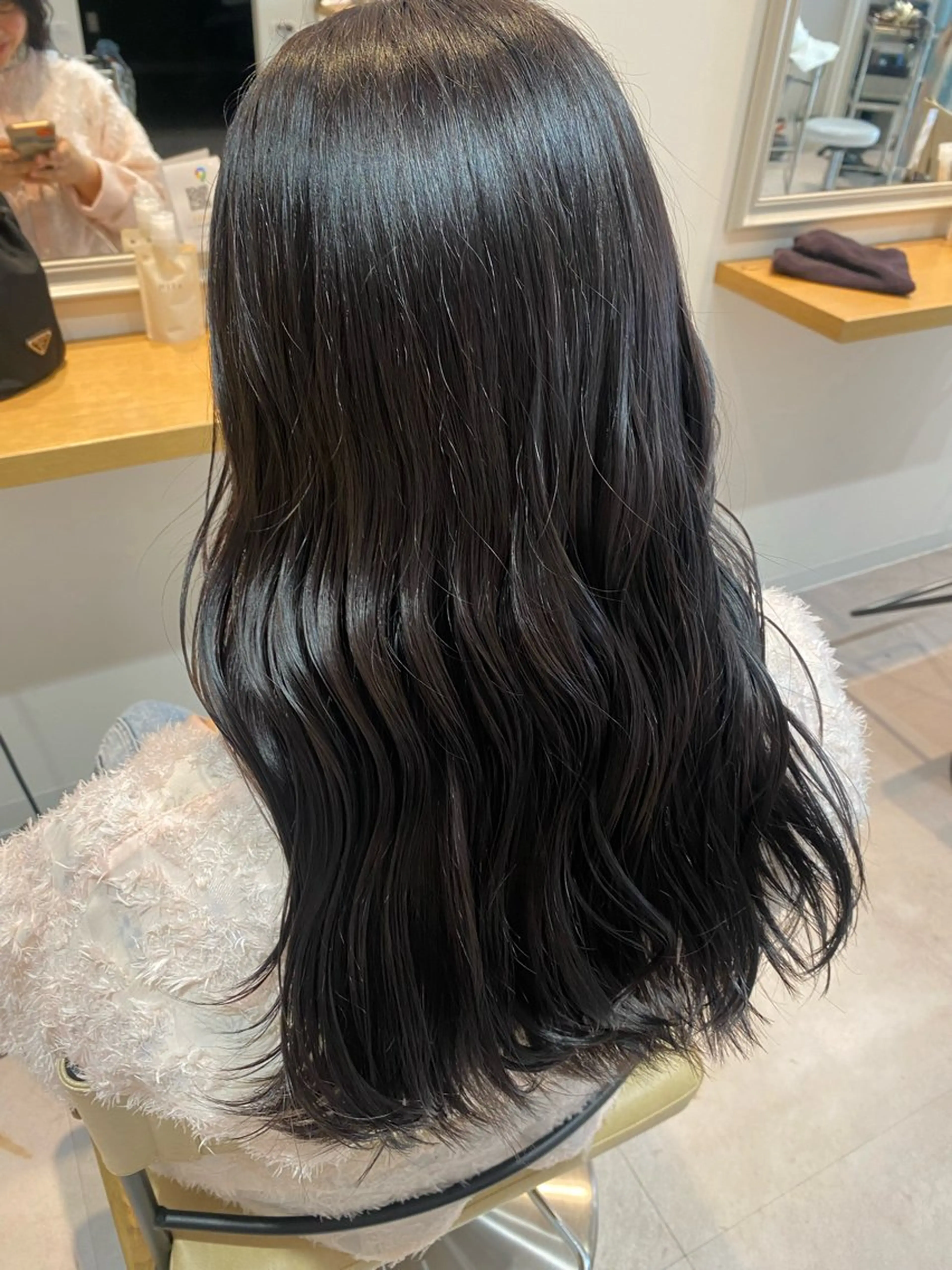 ロング カラー 鈴木 りやのヘアスタイル
