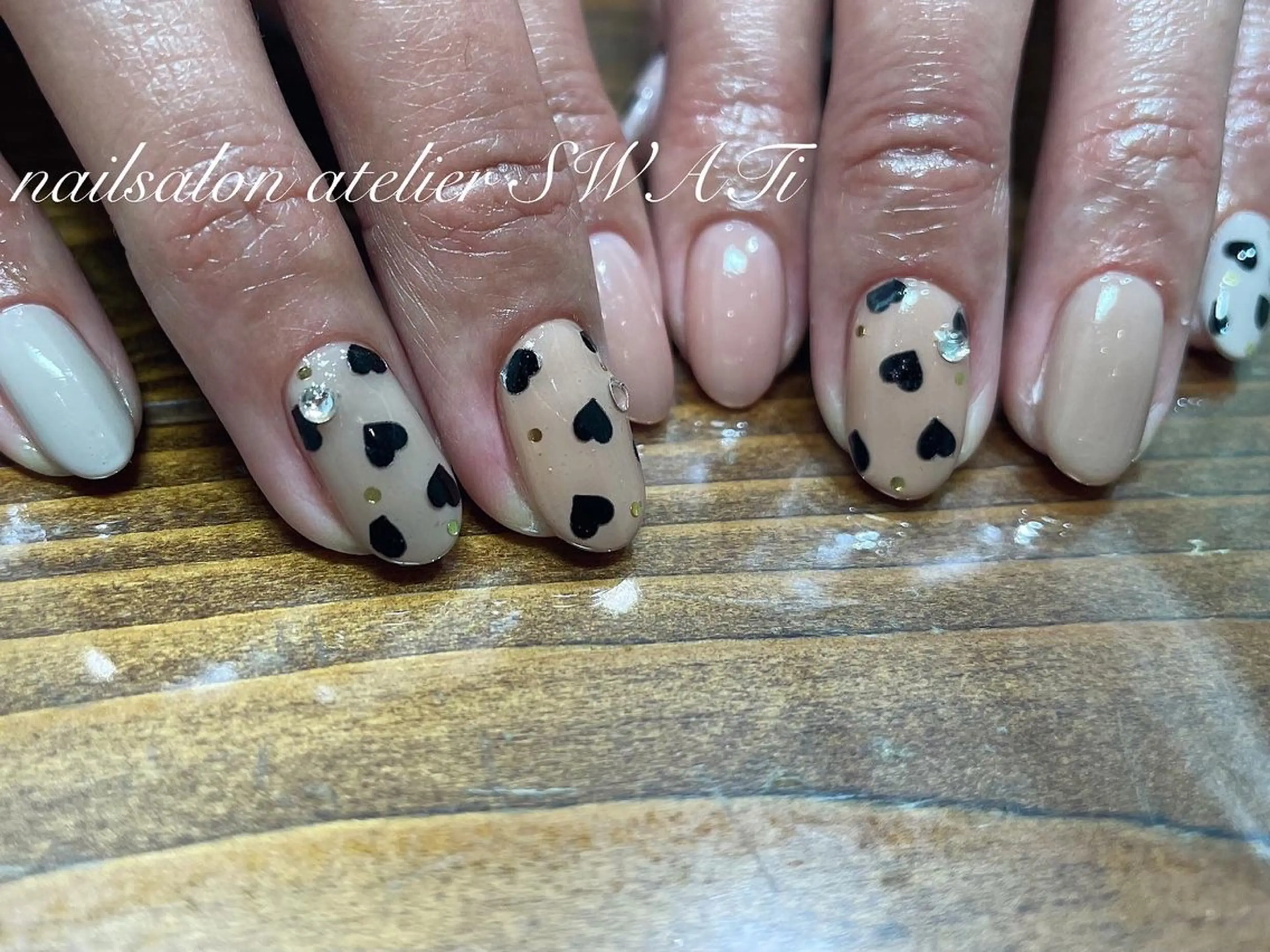 ネイル nailsalon SWATiのネイルデザイン
