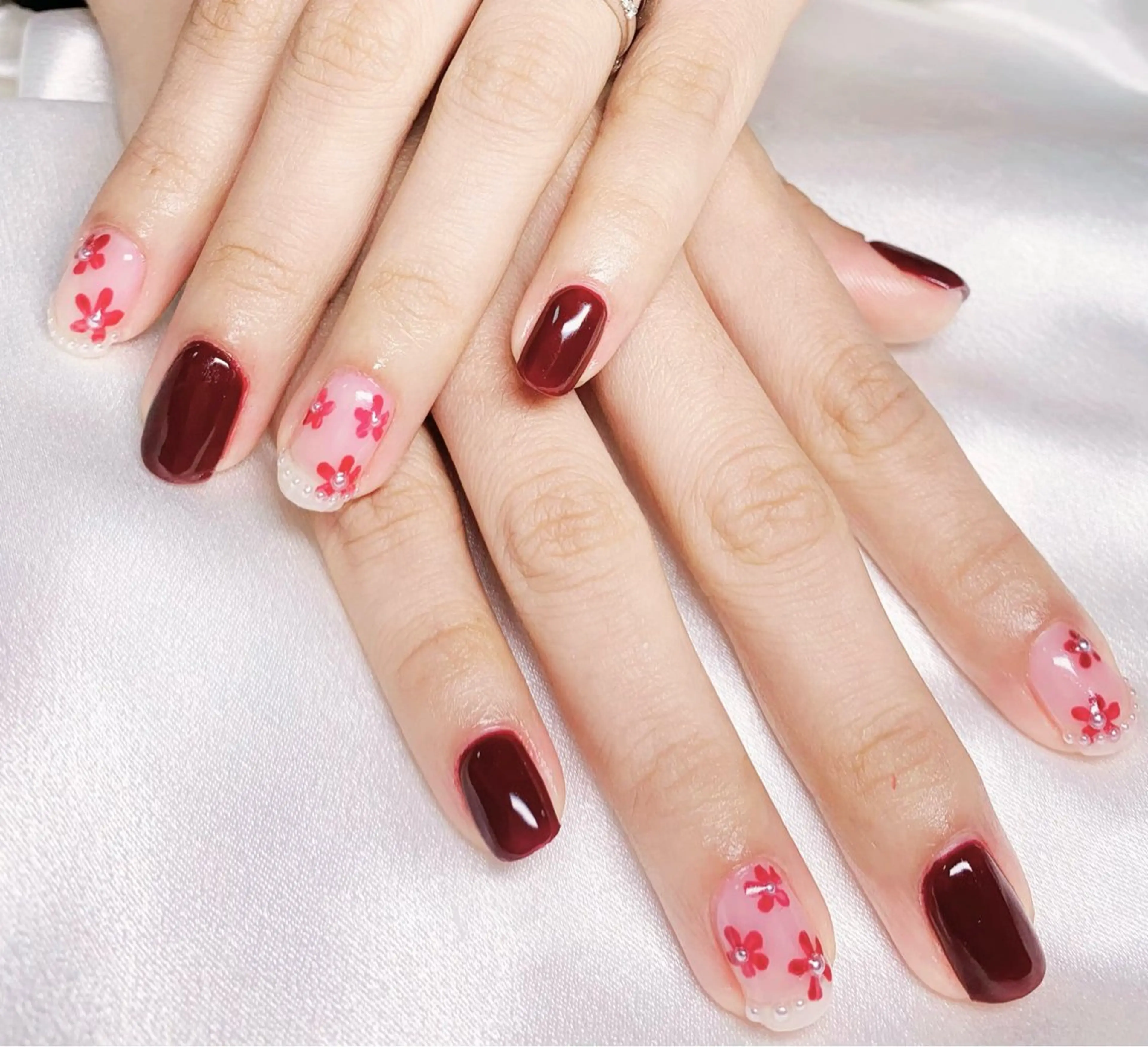 カラー 奥山 恵美のネイルデザイン