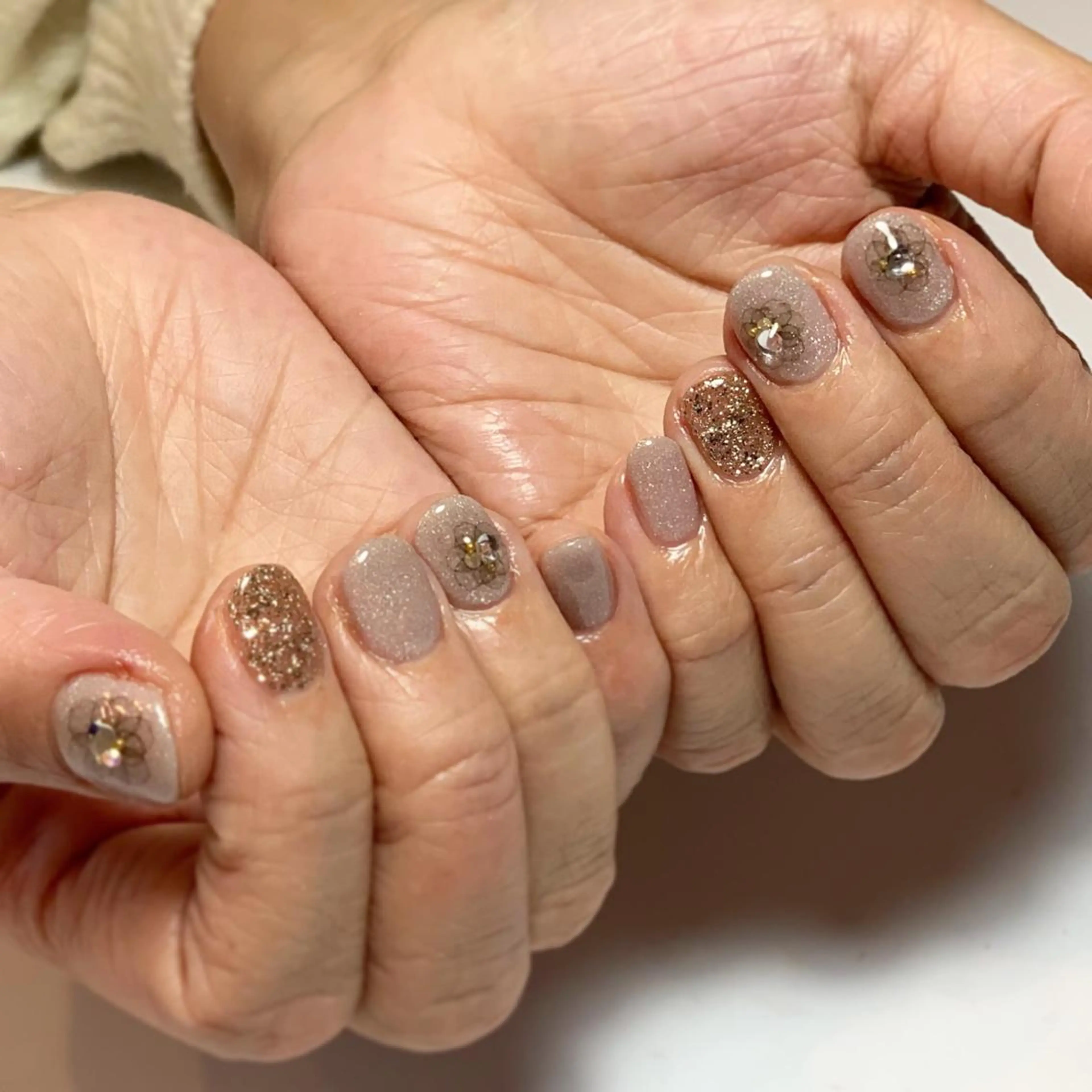 ネイル S. JEWELのネイルデザイン