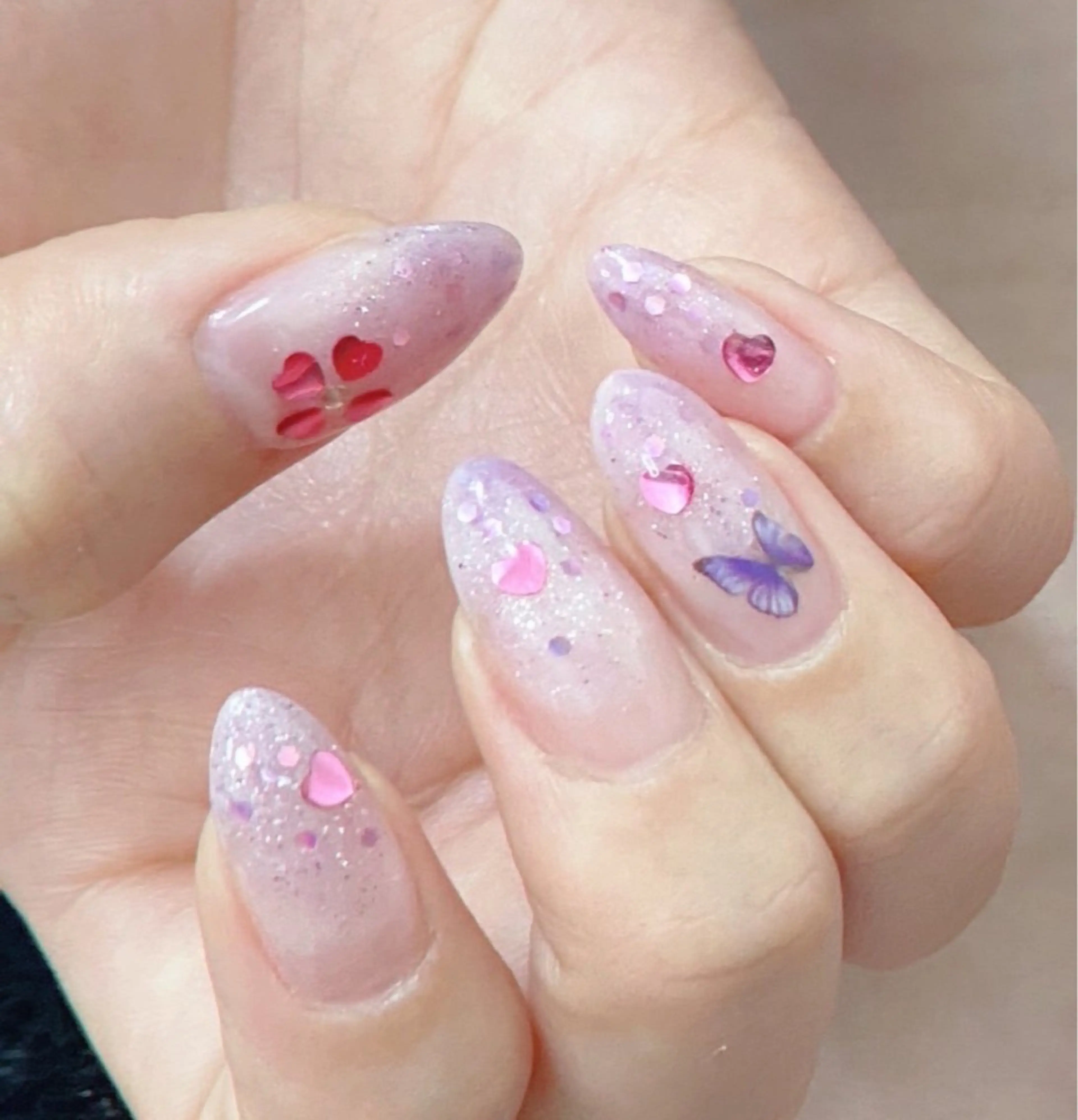 午前中限定🈹定額ネイル🦋10本デザインサンプルネイル/可愛いパーツ込み💎他店オフ込み☘️ピンクマグネットネイルの写真