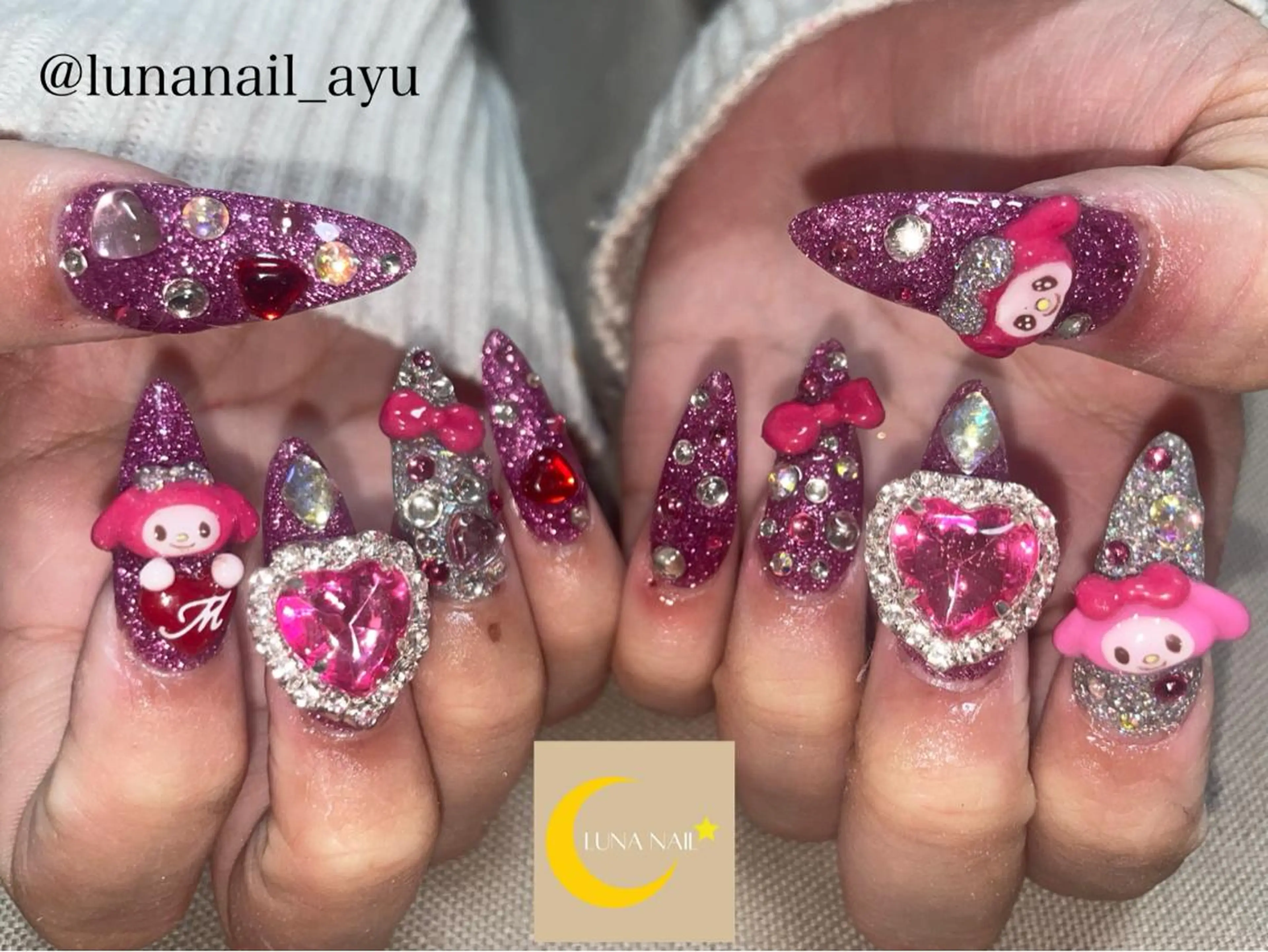 ネイル スカルプネイル LUNA NAIL ayuのネイルデザイン