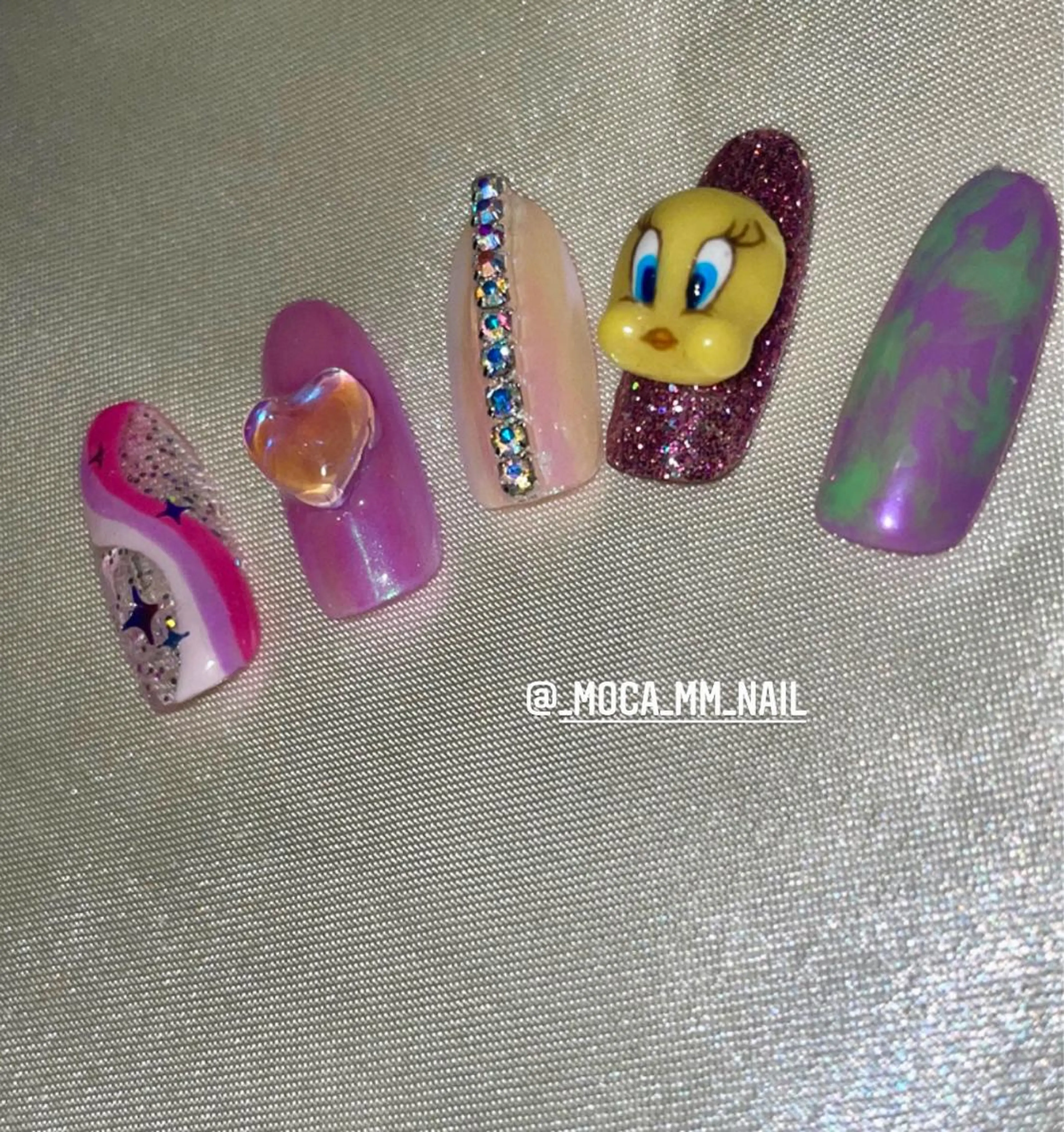 ネイル ˚✧⁺⭐︎༚moca miyuu⁎⁺˳✧༚のネイルデザイン