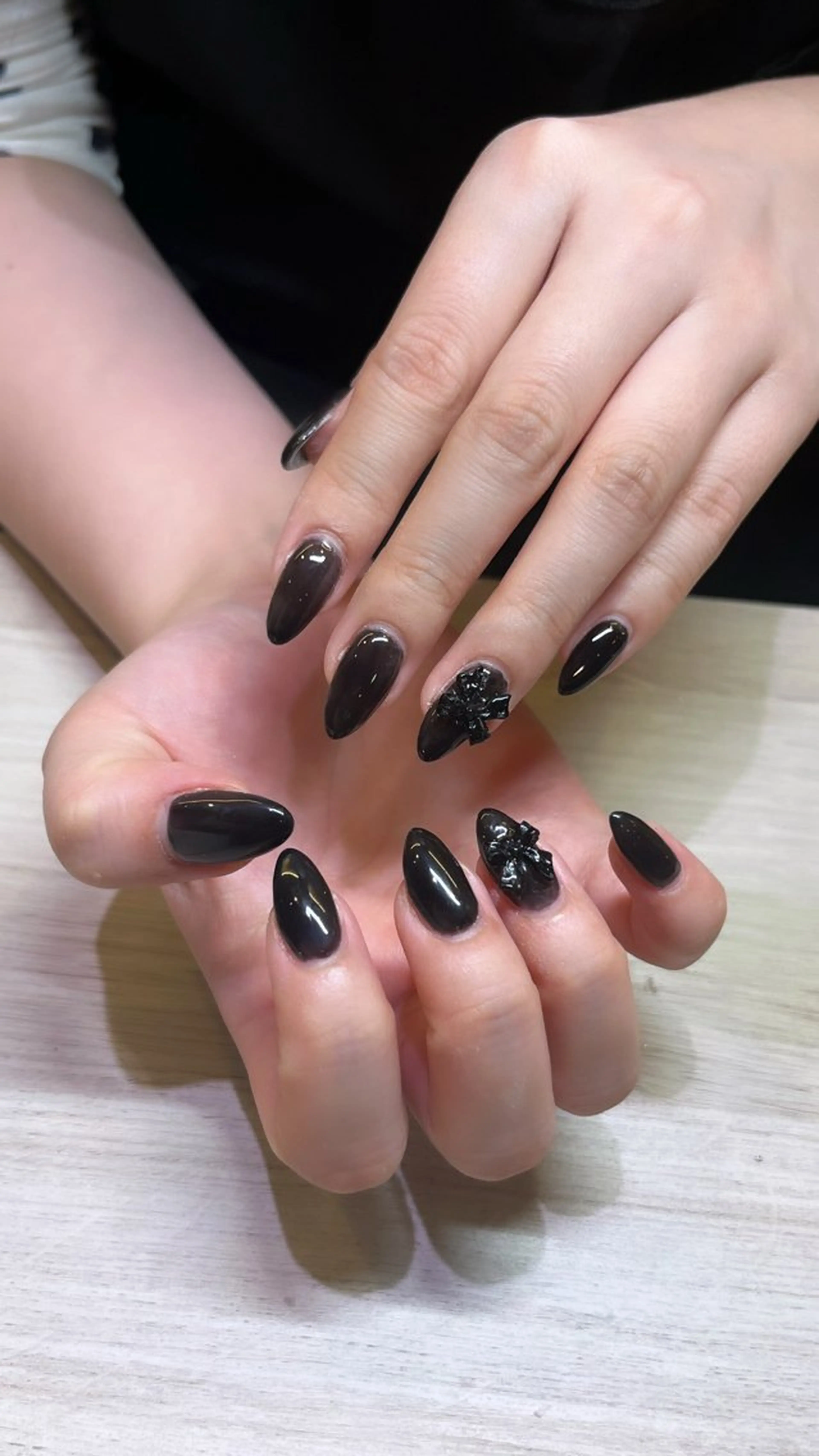 ネイル ハンドネイル 尾山 七香のネイルデザイン